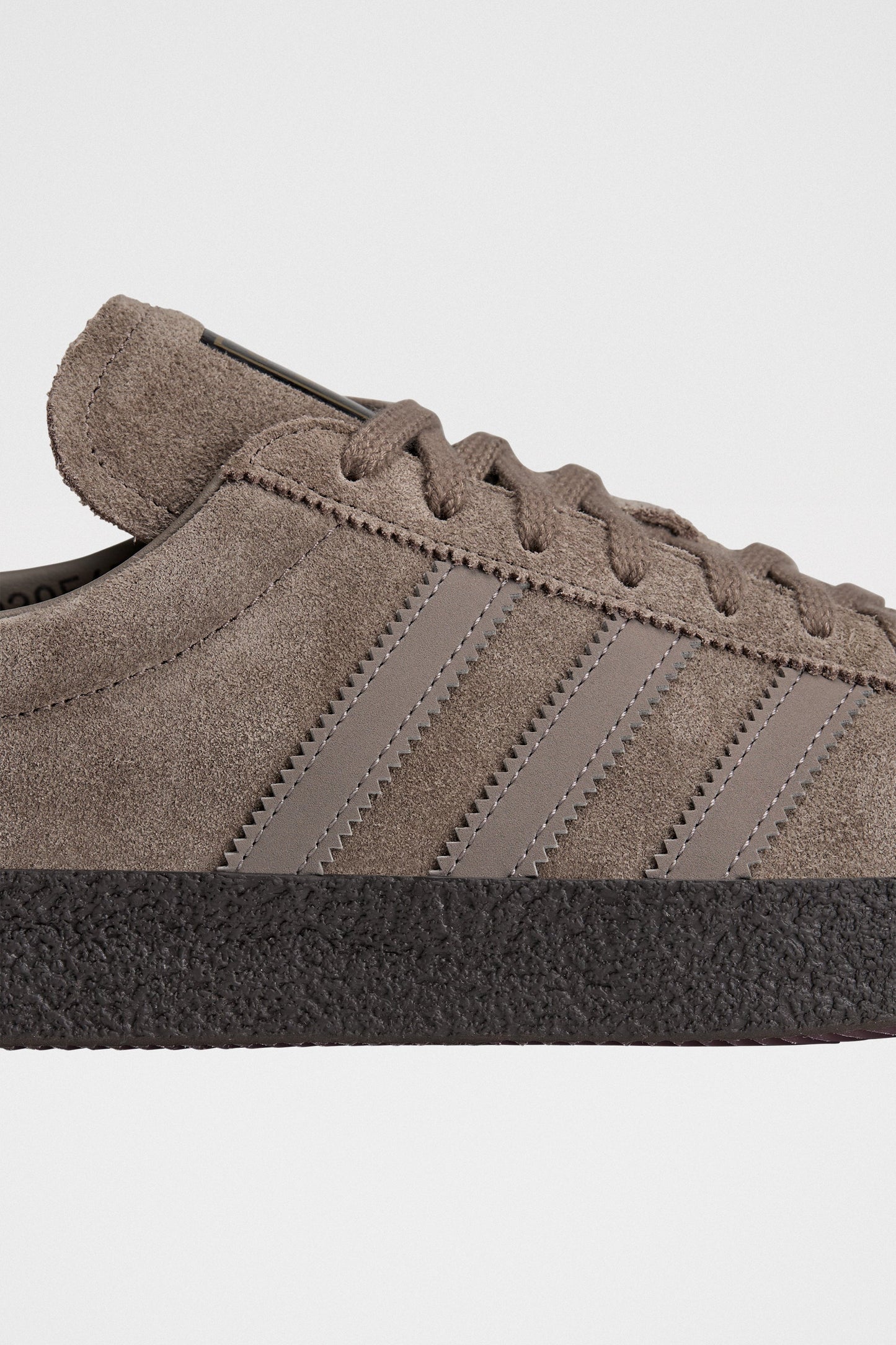 adidas SPZL Mendacino II Blanch Brown / Shadow Red