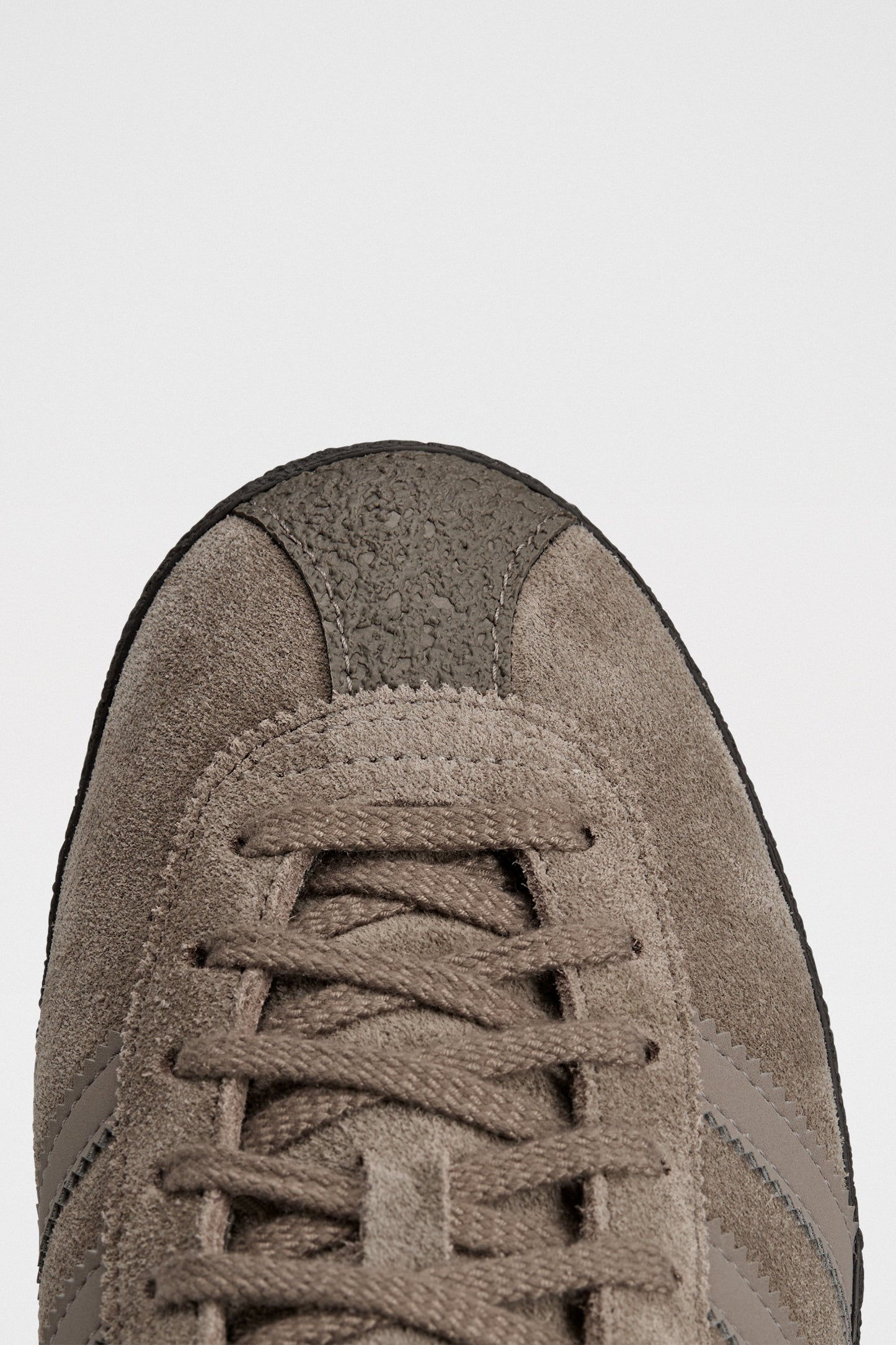 adidas SPZL Mendacino II Blanch Brown / Shadow Red