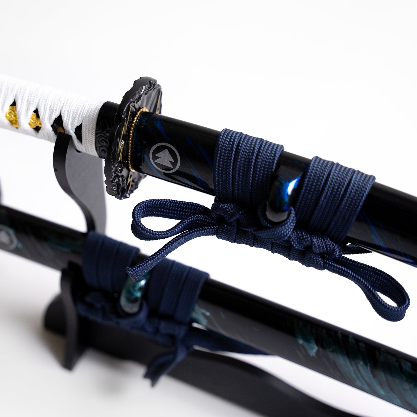Jin Sakai's Sakai Katana and Tanto Set (Battle Ready)