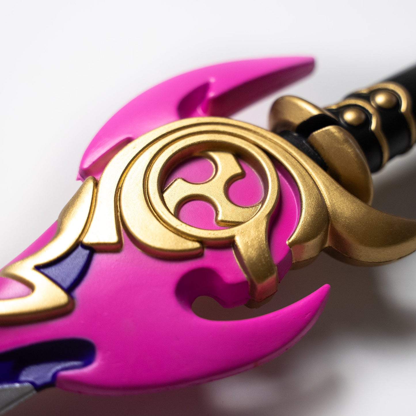 Kamisato Ayaka's "Kirigiri no Kaikou" Mistsplitter Reforged (High Density Foam)