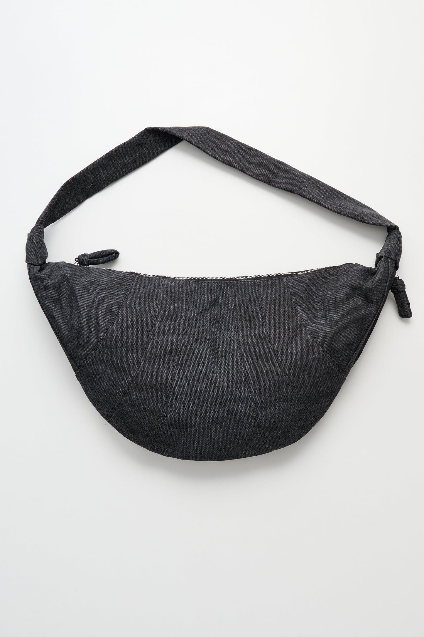 Lemaire XL Croissant Bag Ash Black