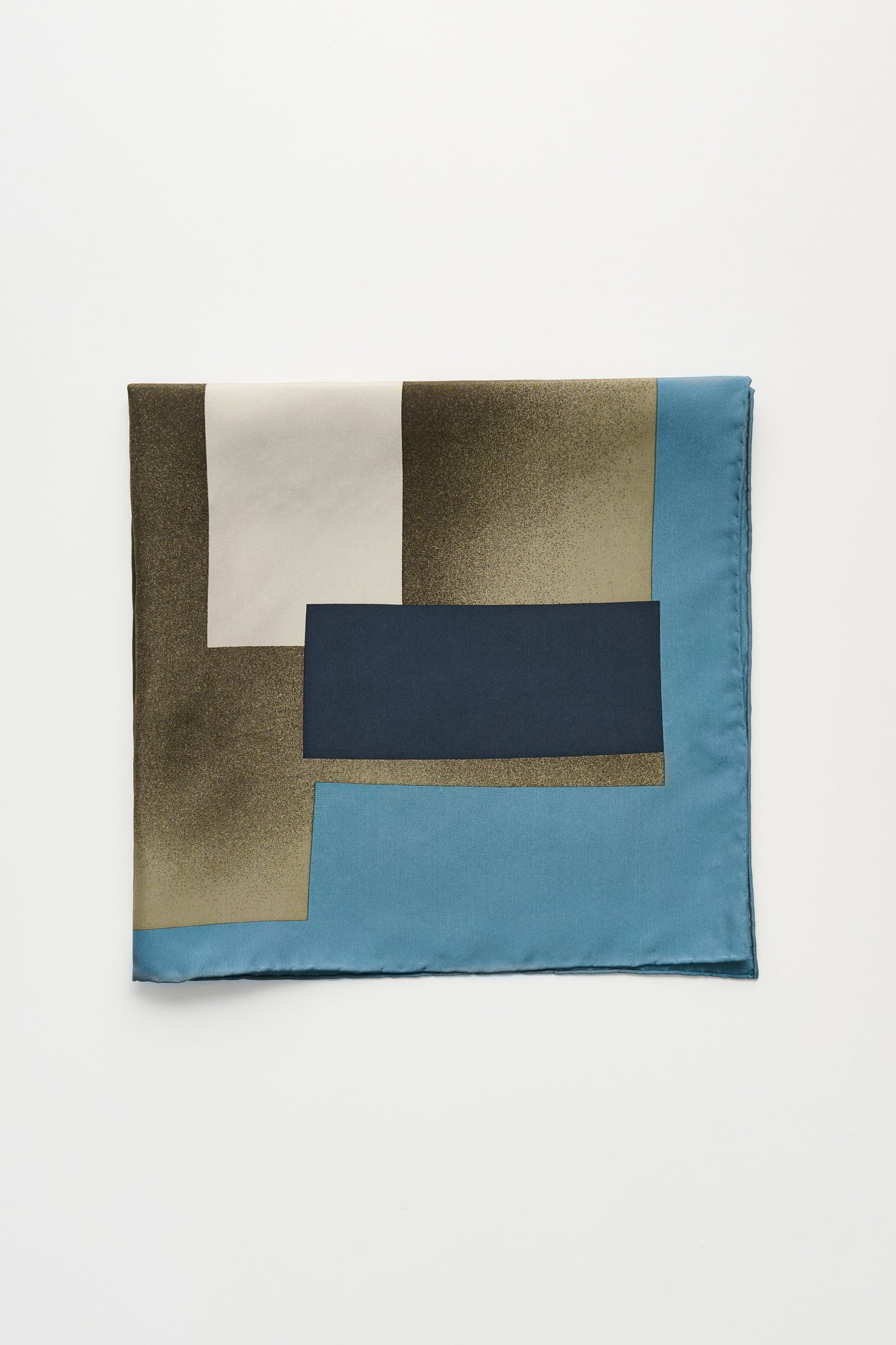 Margaret Howell Collage Print Scarf Silk Kzu Multi / Mid Blue