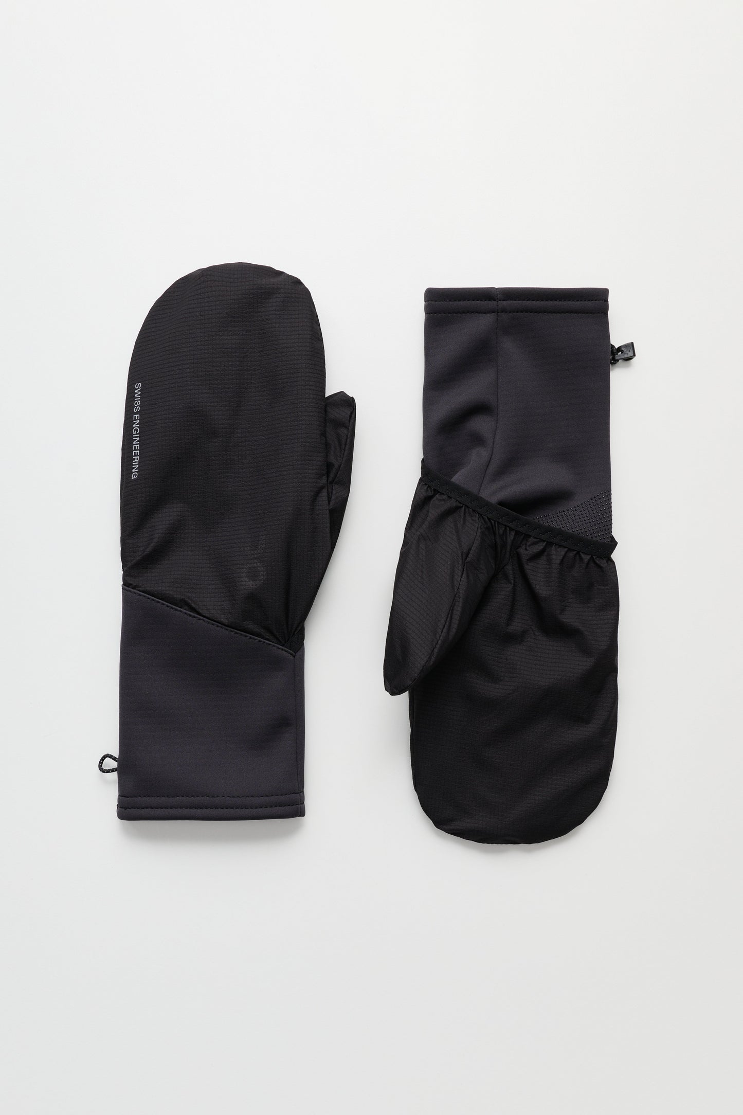 On Winter Run Gloves Magnet