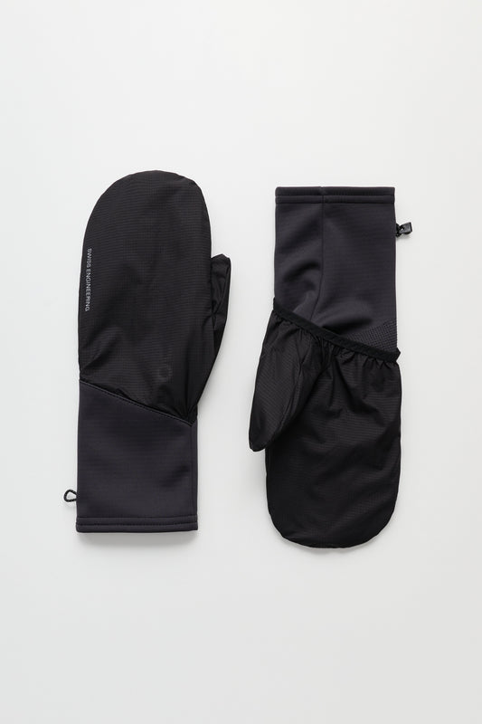 On Winter Run Gloves Magnet