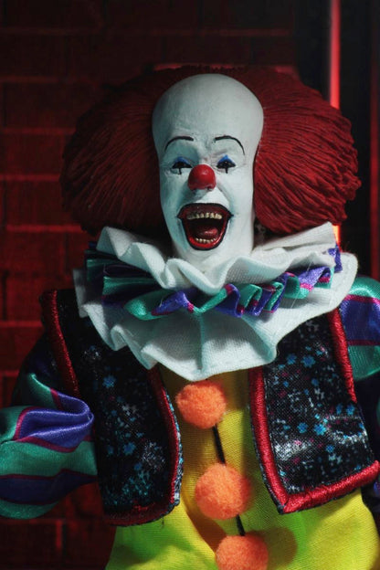 IT – Pennywise Clothed Action Figure