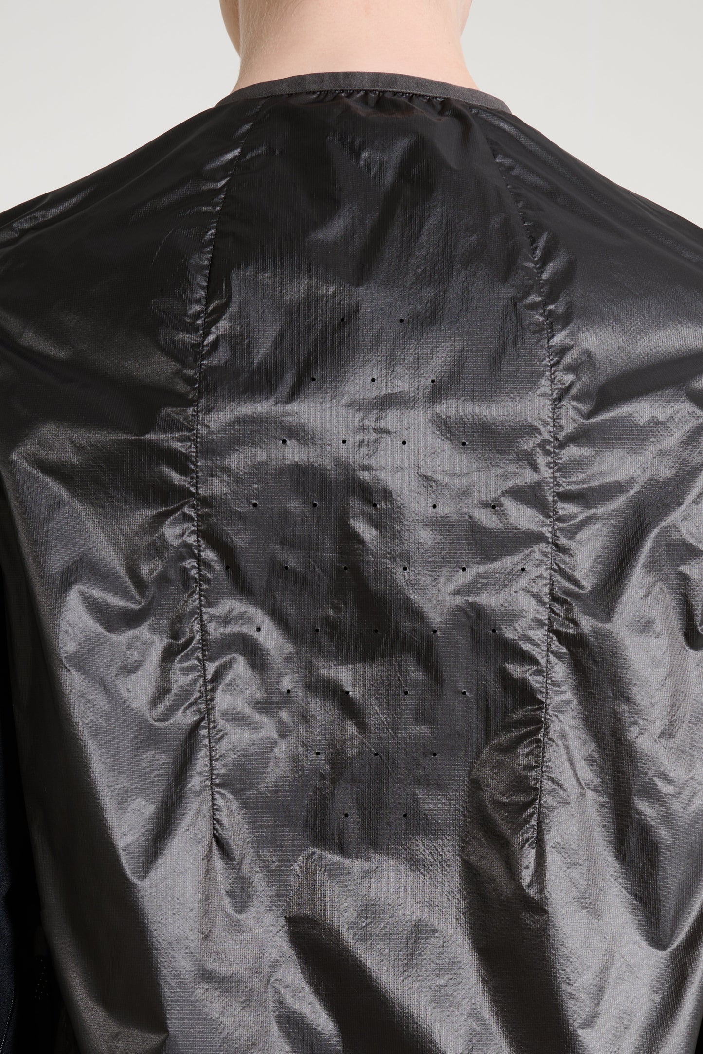 Portal Code Wind Vest Beluga