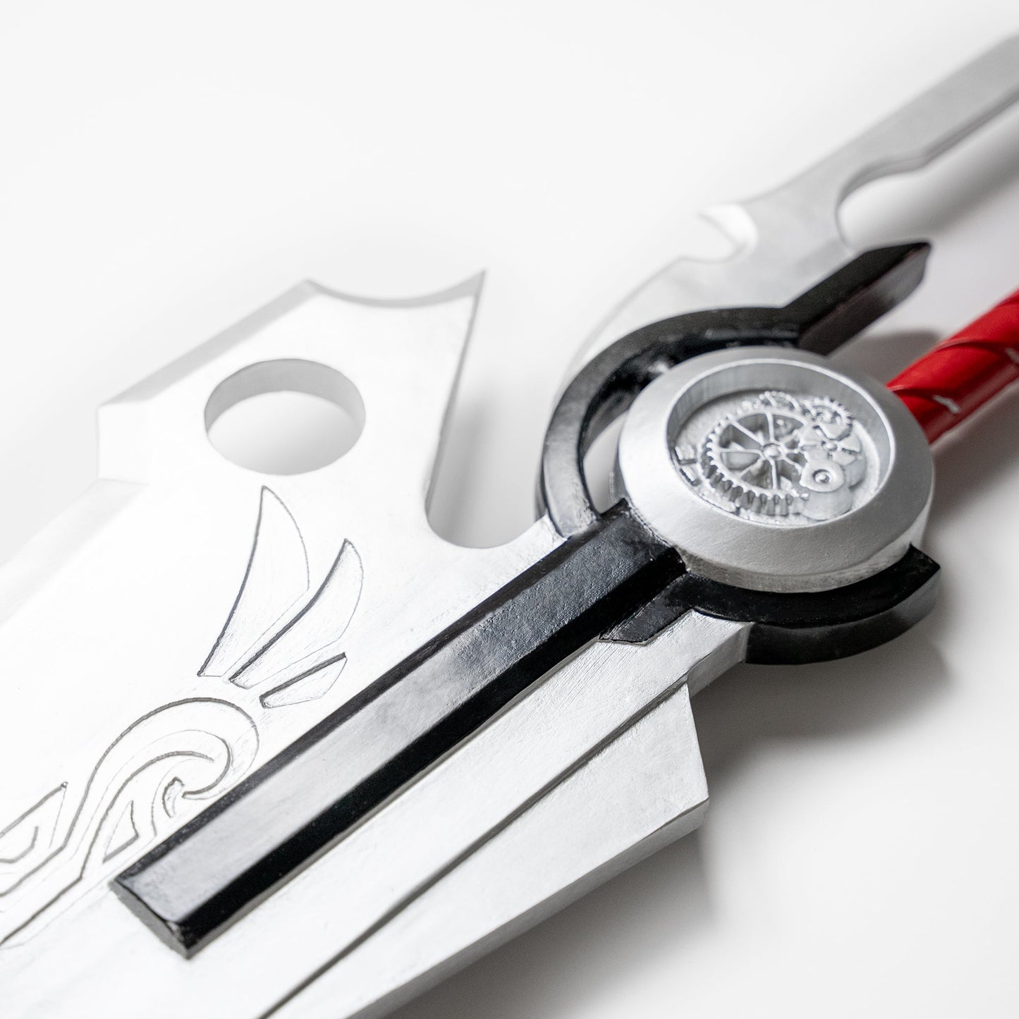 Qrow Branwen's "Harbinger" (Resin)