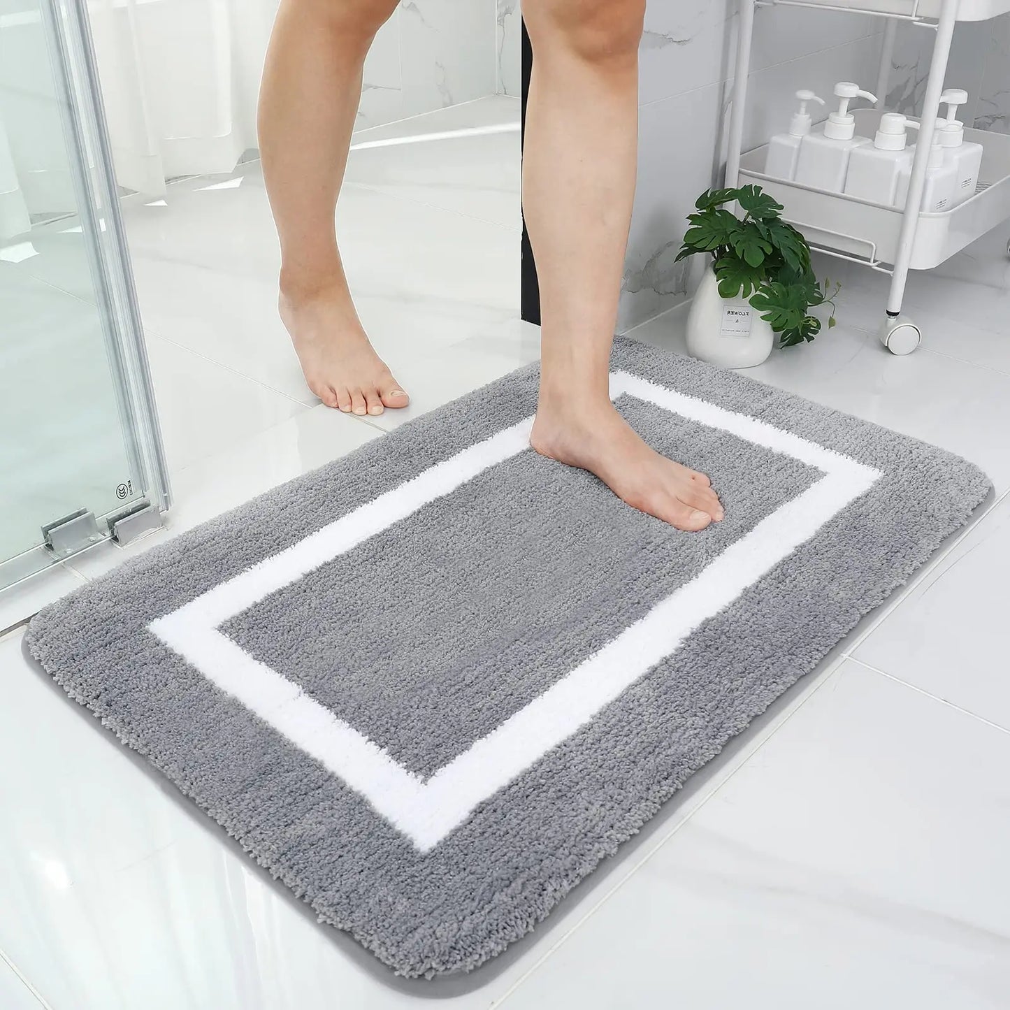 Luxurious Comfort: Olanly Absorbent Bath Mat for Stylish and Cozy Home Decor