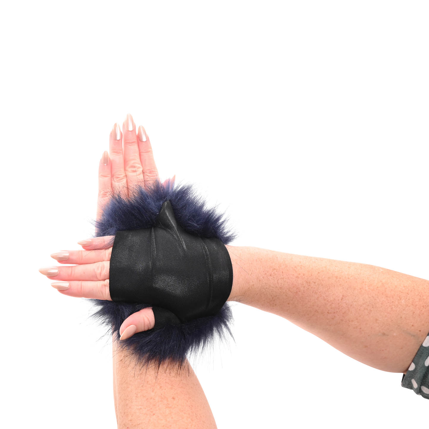 Cougar Spiked Sensory Glove