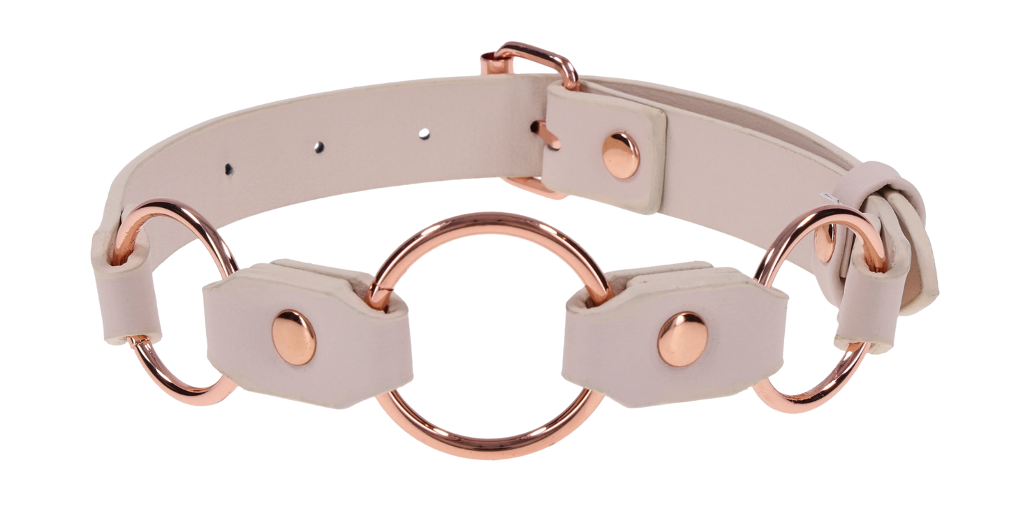Peaches 'n CreaMe Ring Day Collar