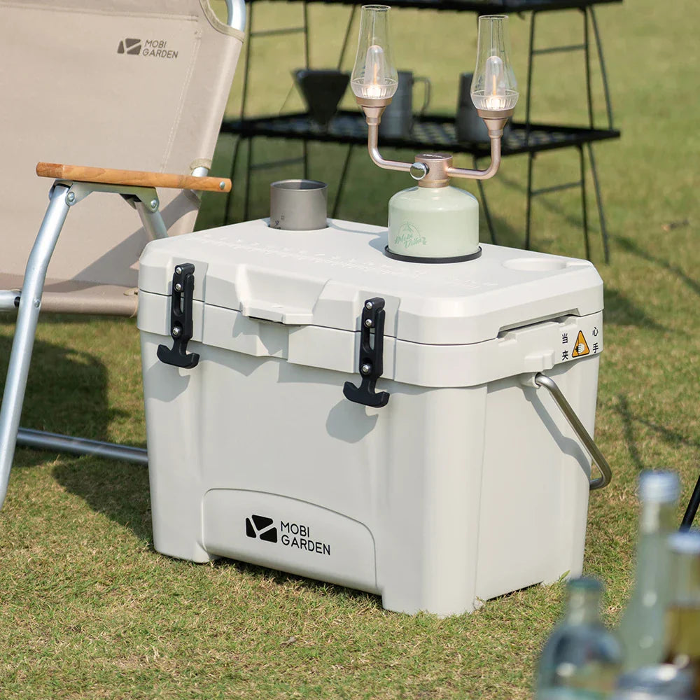 25L Portable Camping Ice Box Cold Storage Cooler White