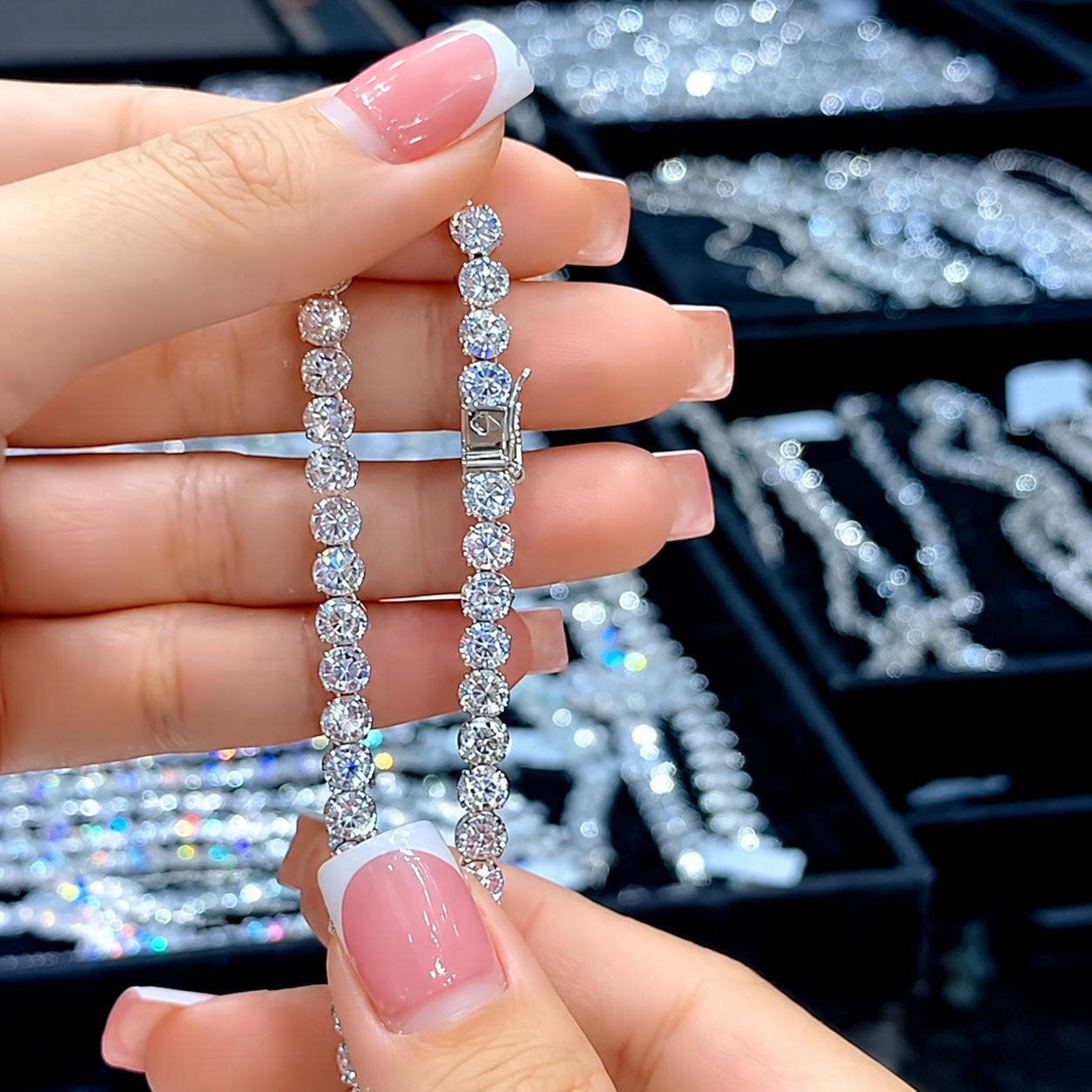 Cubic Zirconia Tennis Necklace - Stunning Gift for Her