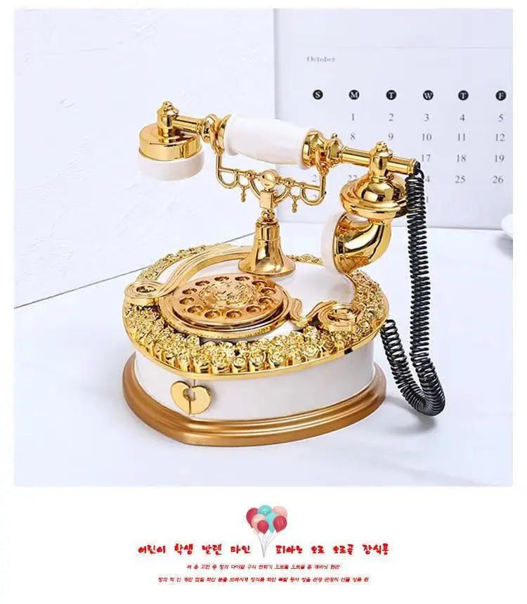 Vintage-Inspired Old-Fashioned Telephone Music Box in Light Luxury Classic Style