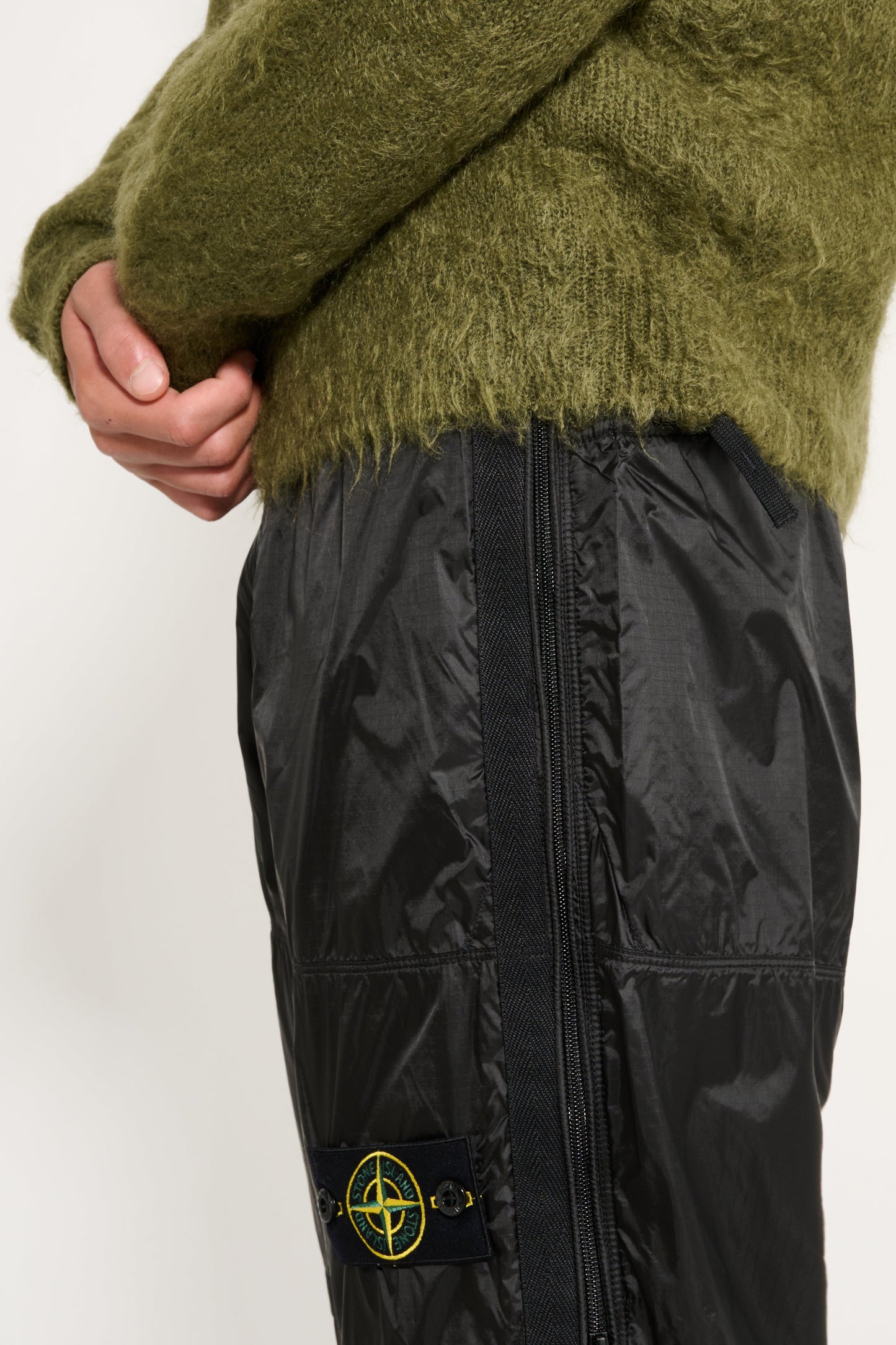 Stone Island Ripstop Light HT Nylon Joggers Lead Grey