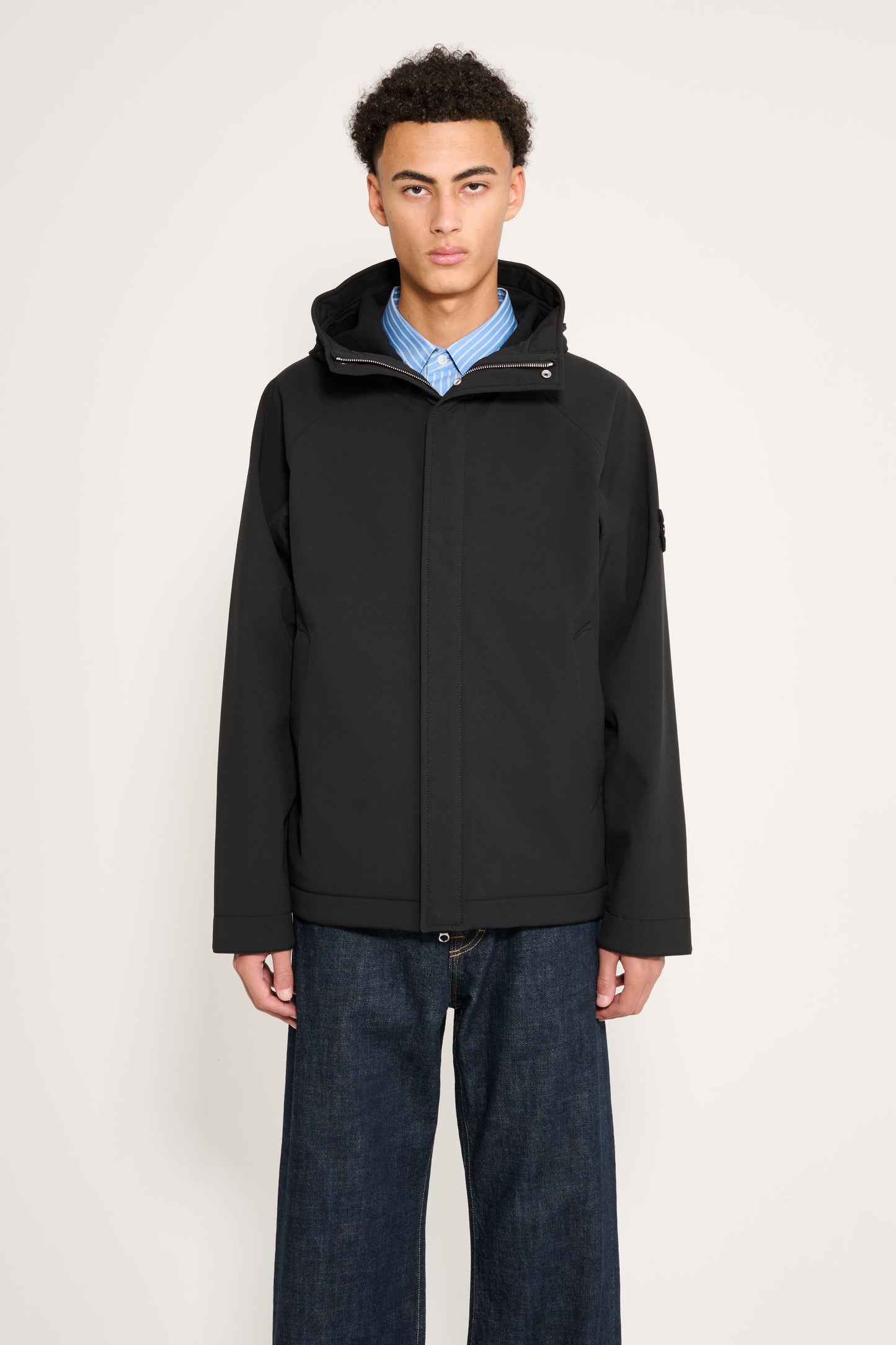 Stone Island Soft Shell-R e.dye Hooded Short Parka Black