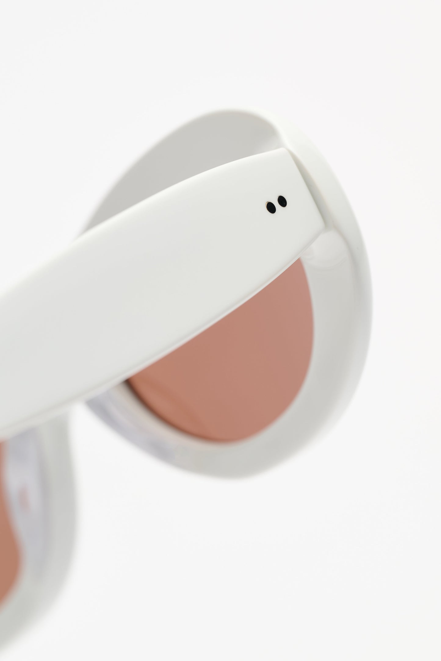 Sun Buddies Courtney Solid White