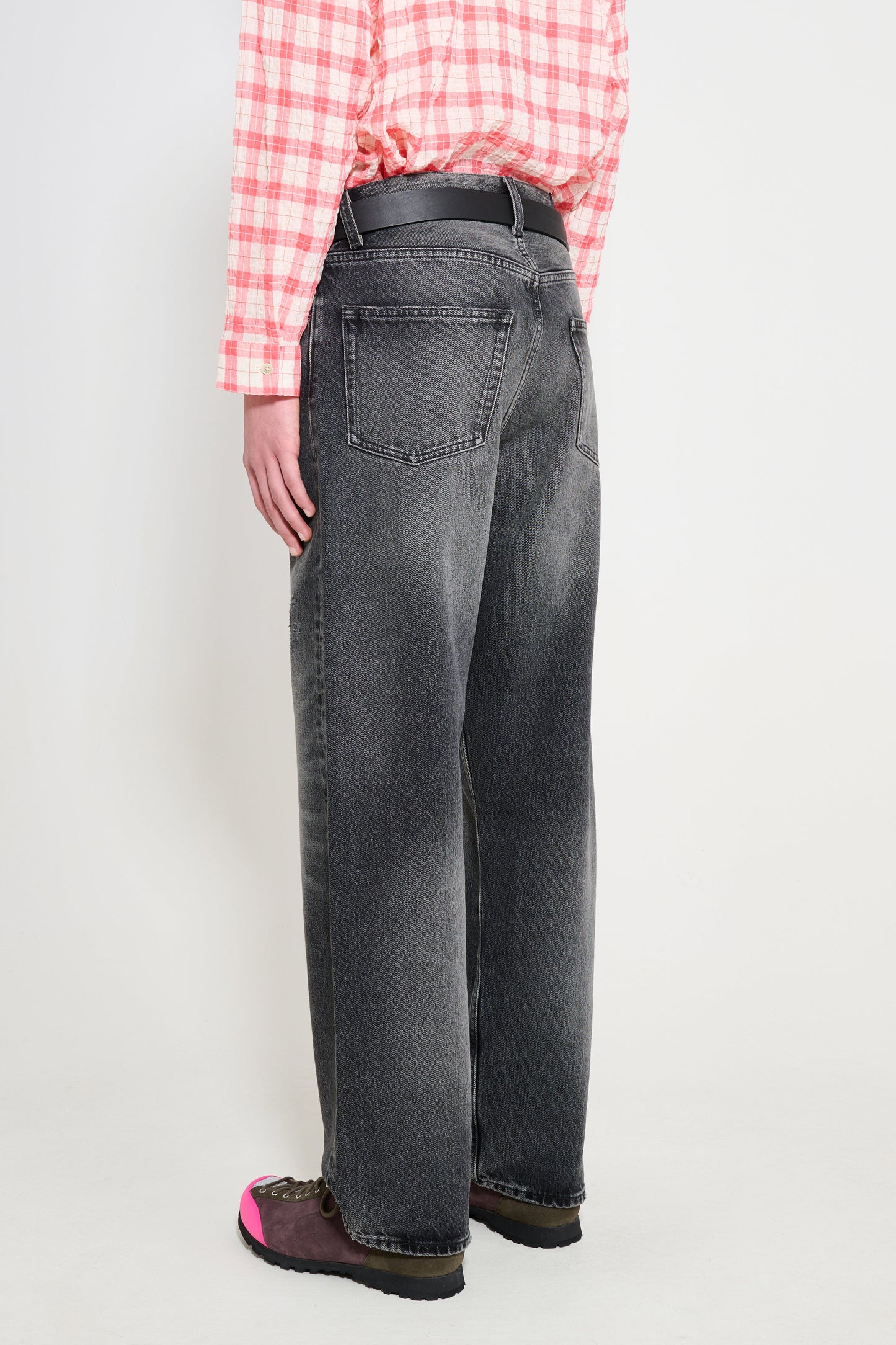 Sunflower Loose New Black Worn