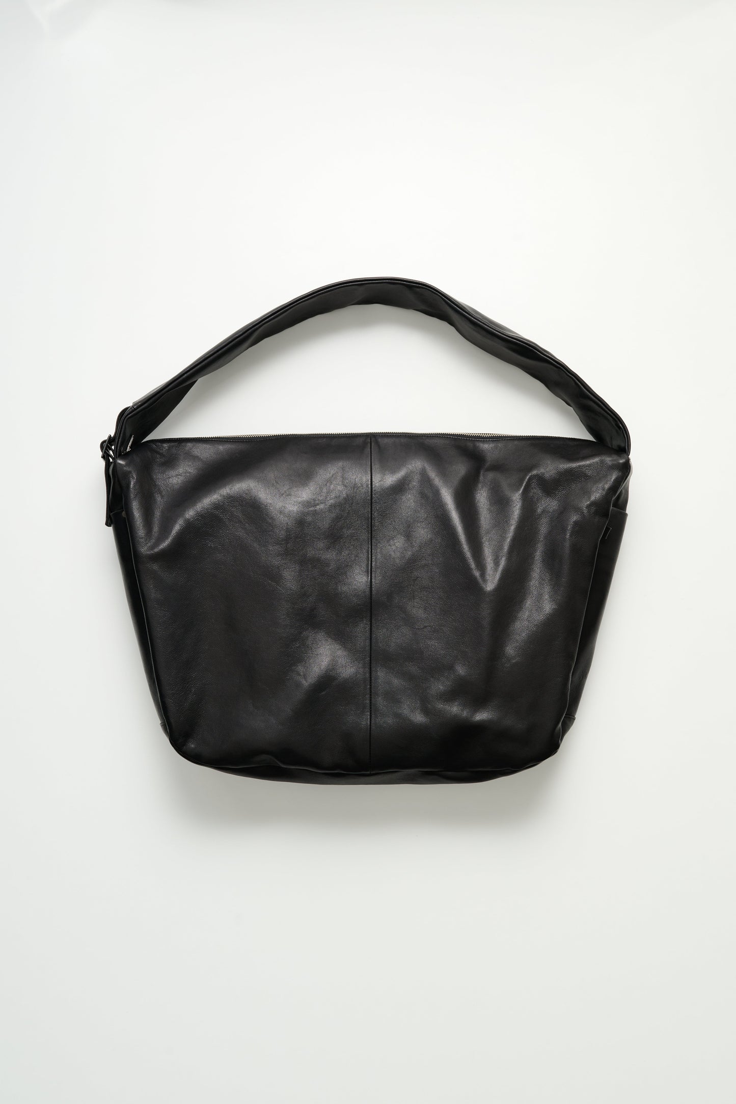 ssstein Shirring Handle Leather Shoulder Bag Black