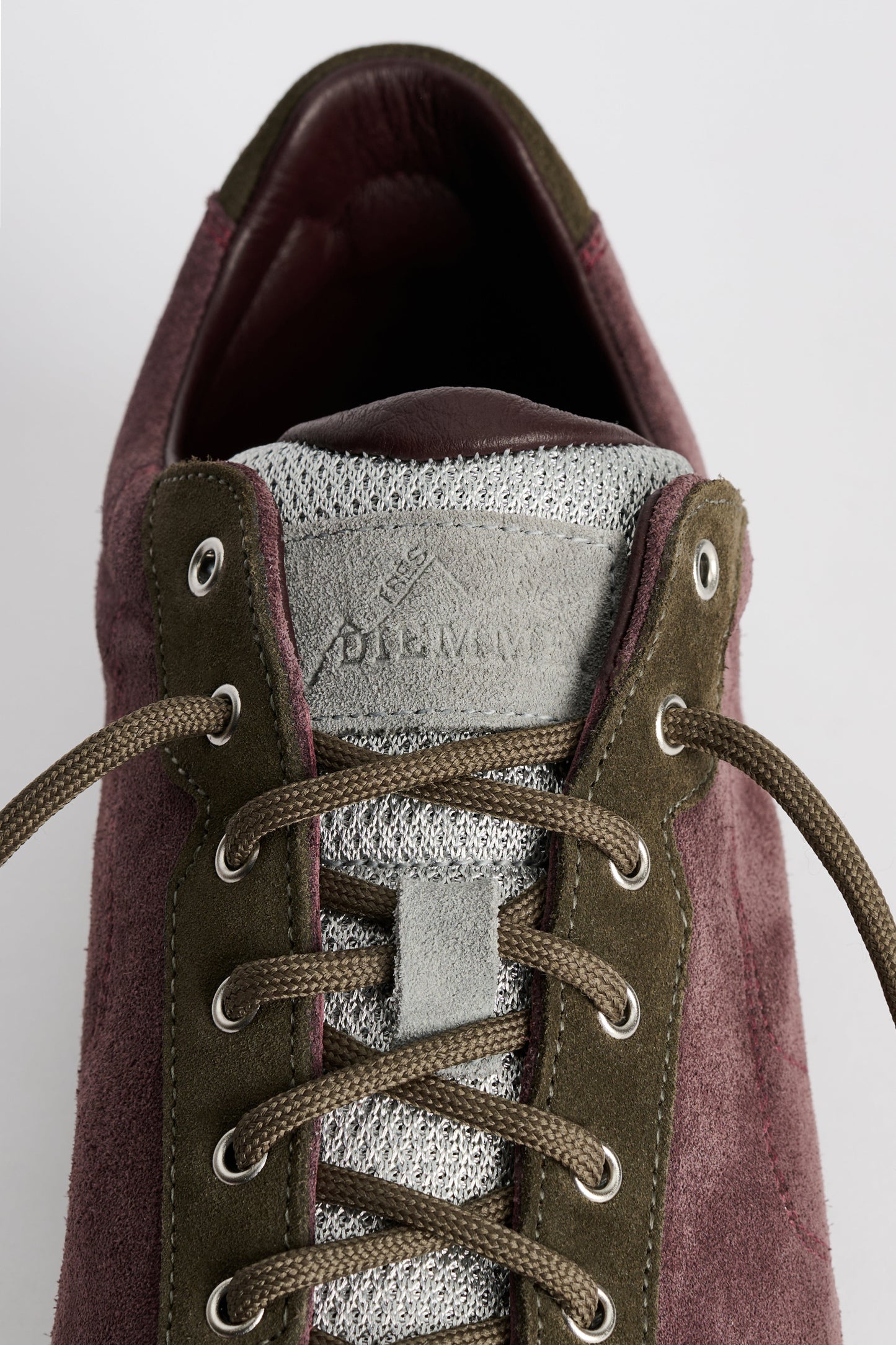 TRÈS BIEN for Diemme Movida ‘92 Maroon Suede