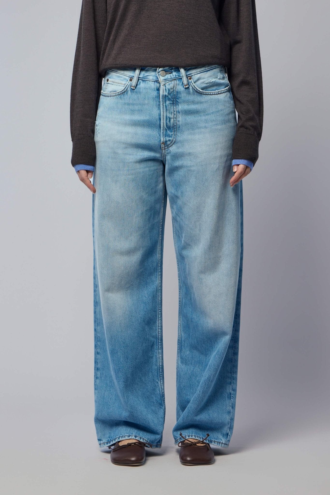 1981 U Light Blue Vintage