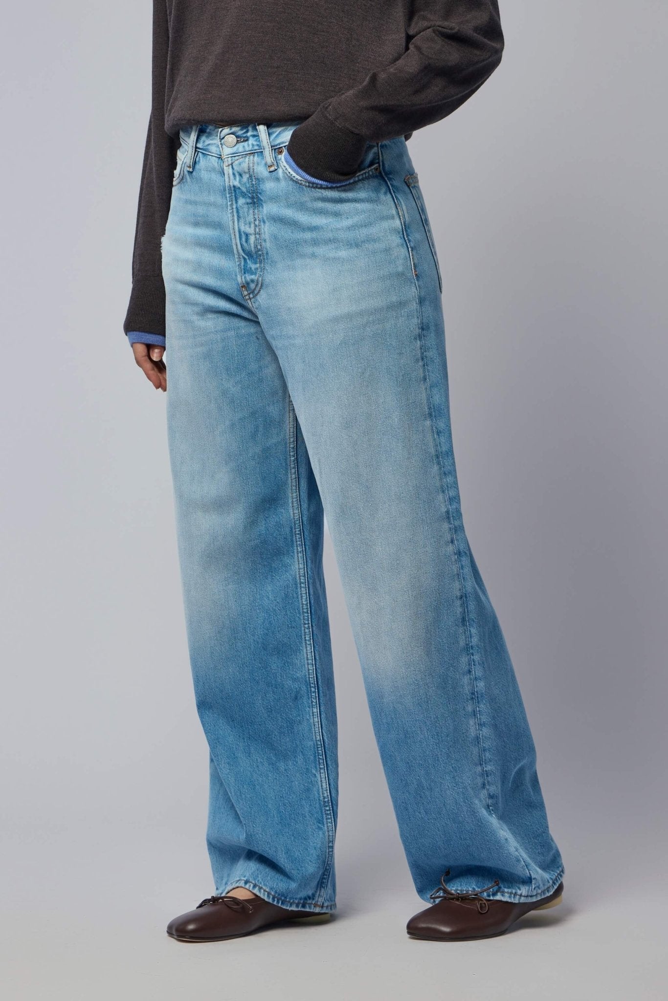 1981 U Light Blue Vintage