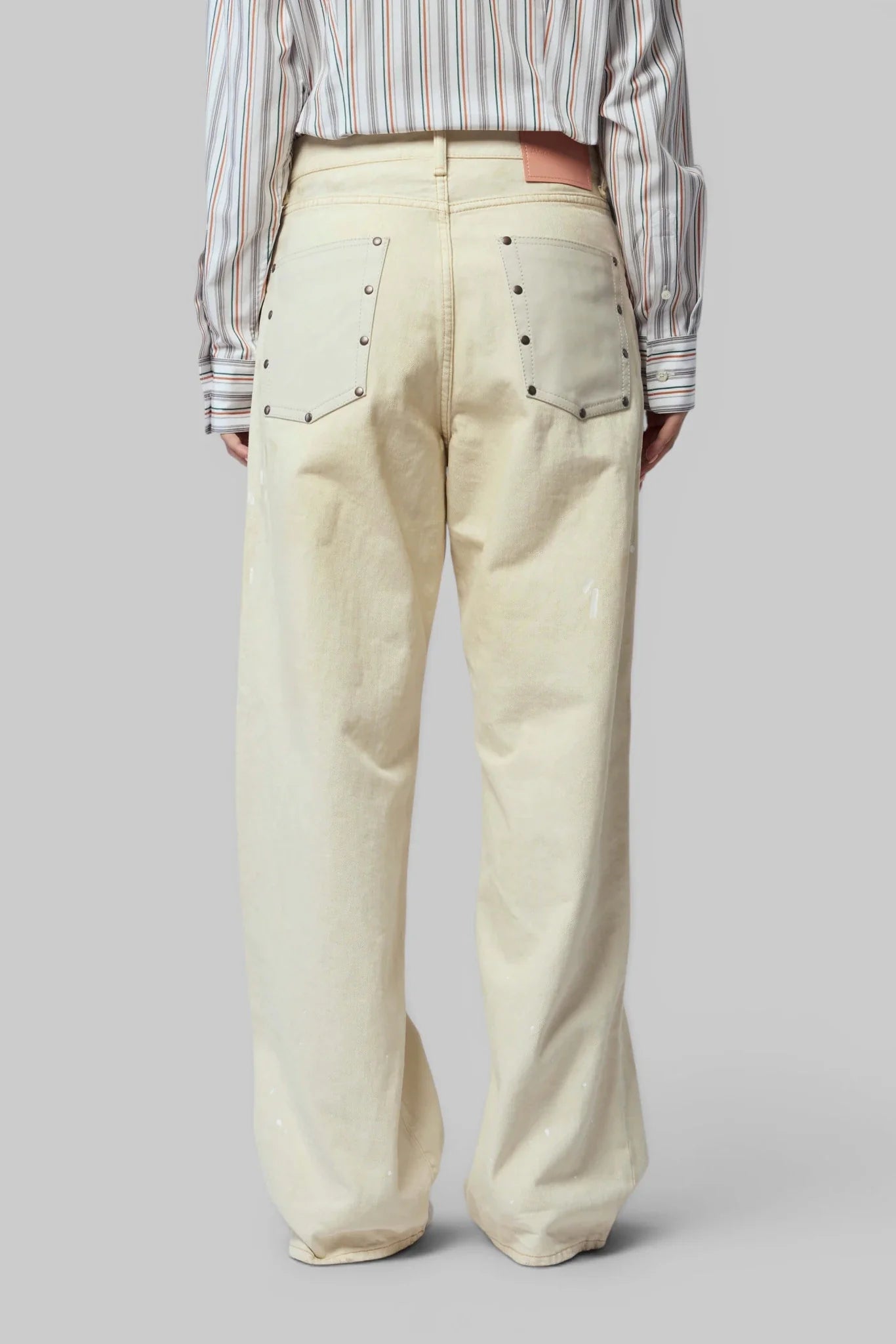 1981 U White Trafalgar