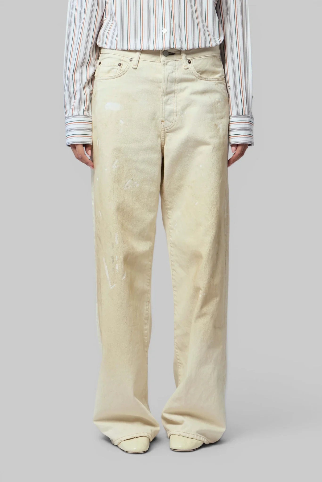 1981 U White Trafalgar