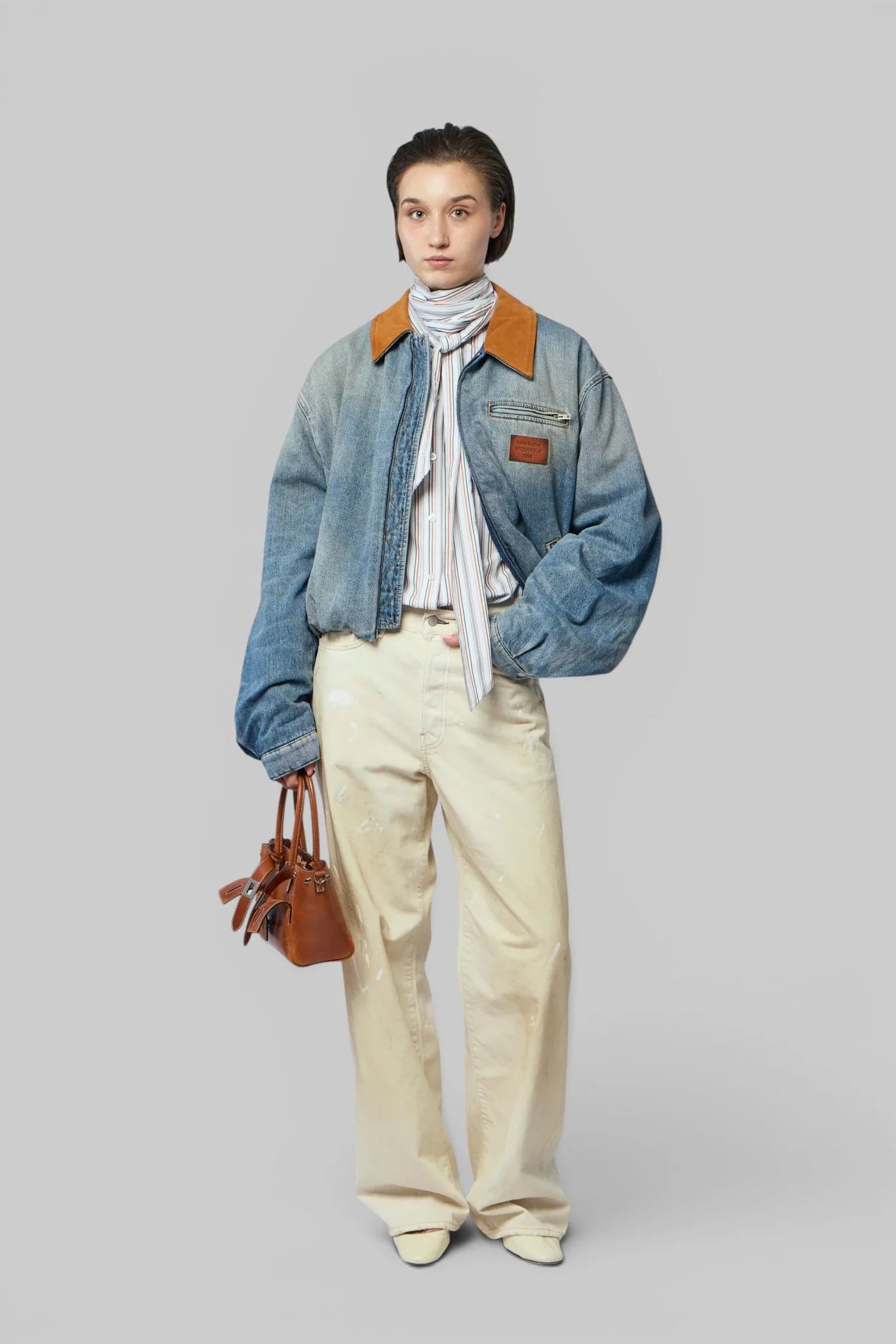 1981 U White Trafalgar