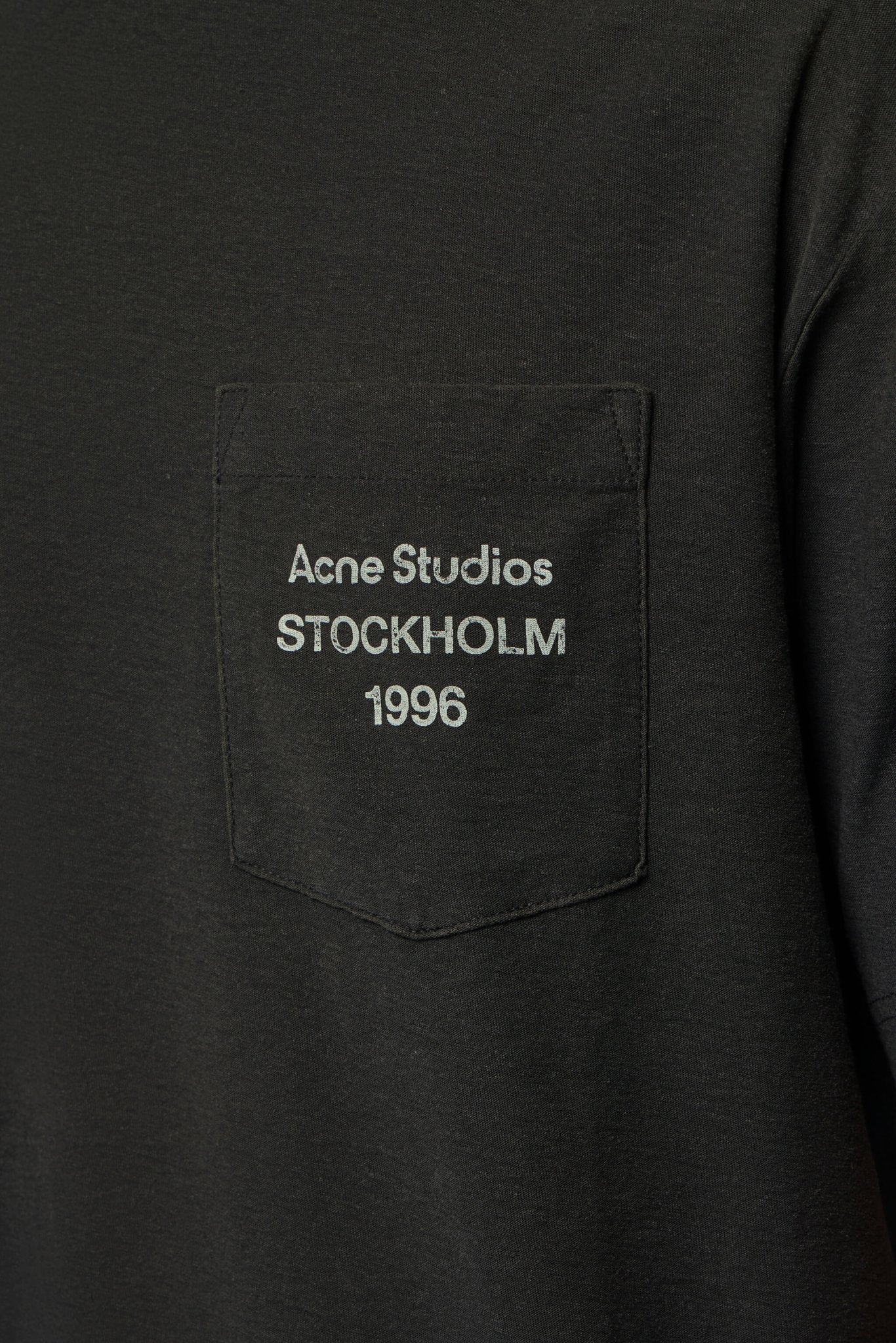 Rubber Logo T-shirt