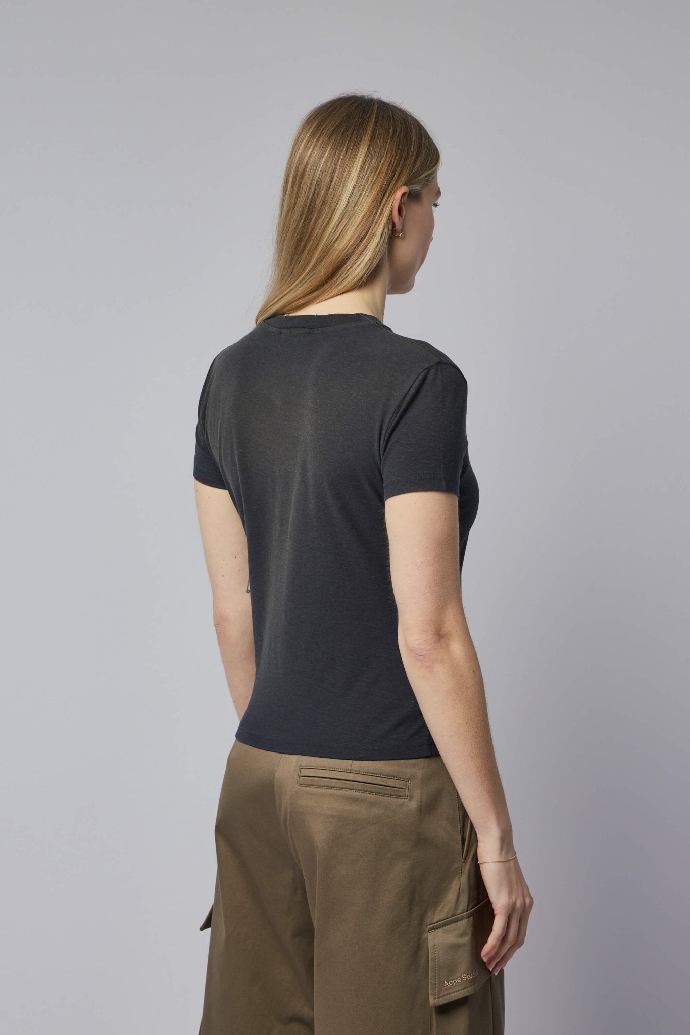 Fitted Logo T-shirt