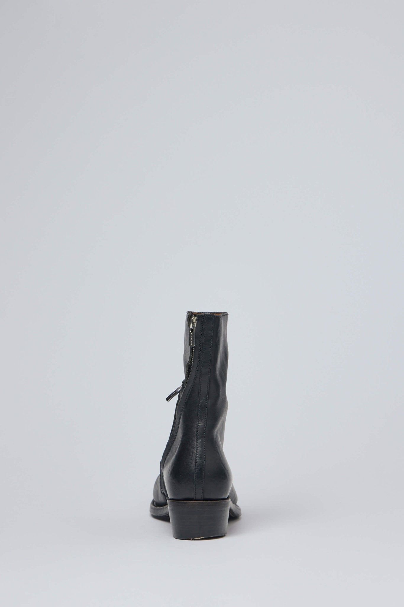 Point Boot Shawn