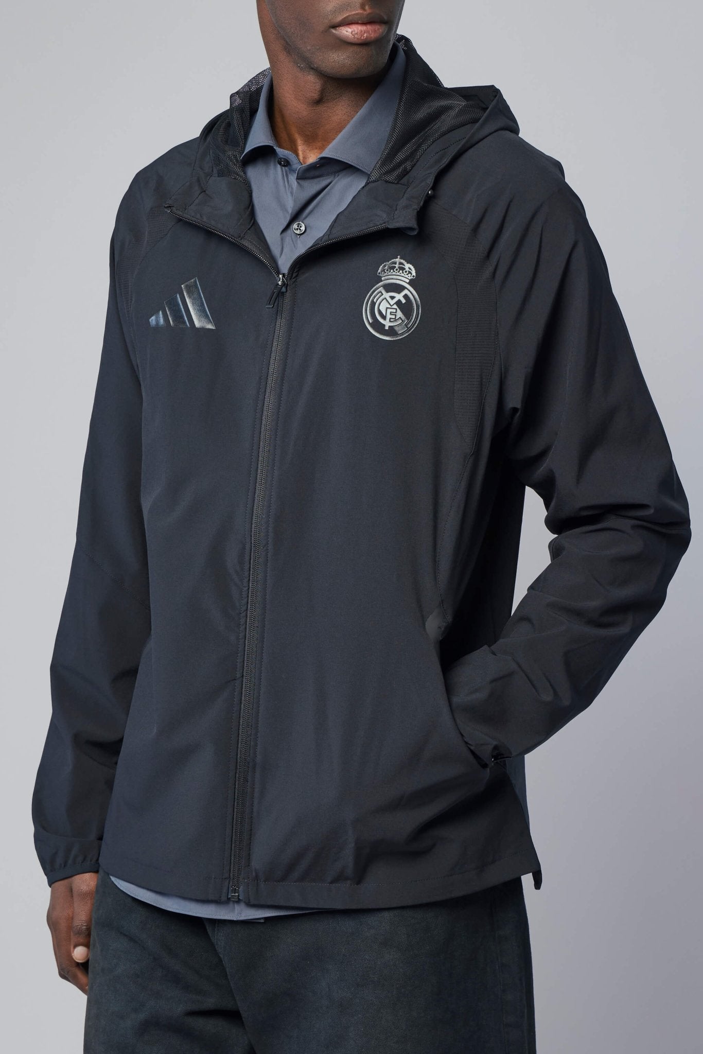 Travel Full Zip Windbreaker