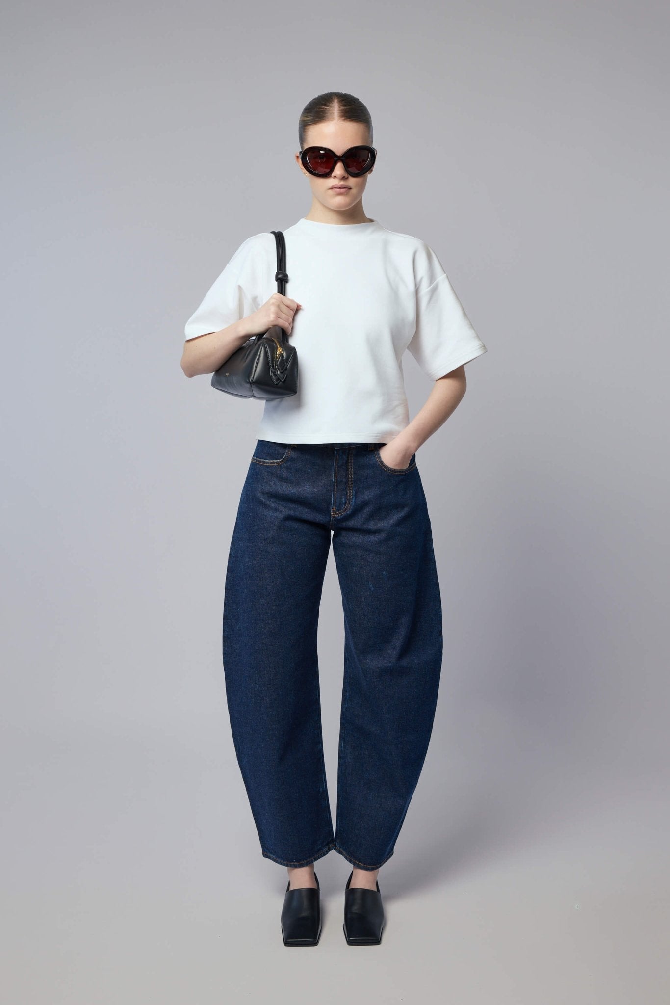 Low Round Denim Pants