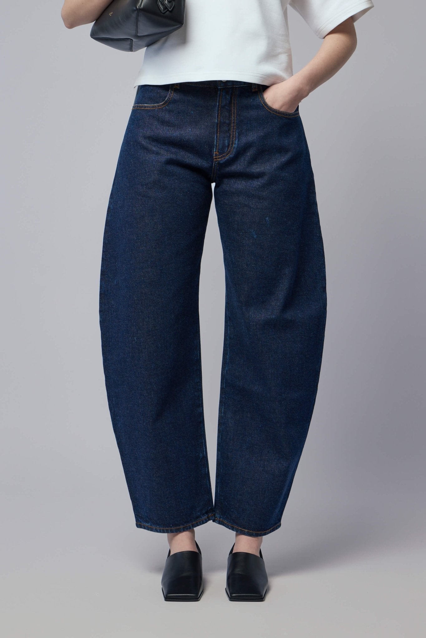 Low Round Denim Pants