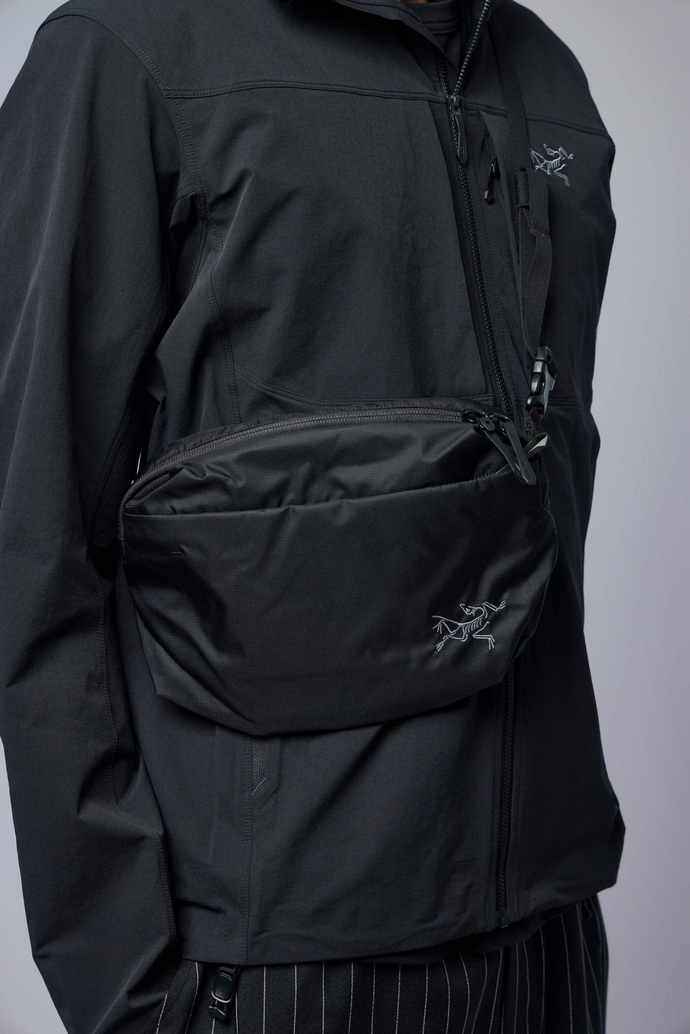 Heliad Crossbody Bag