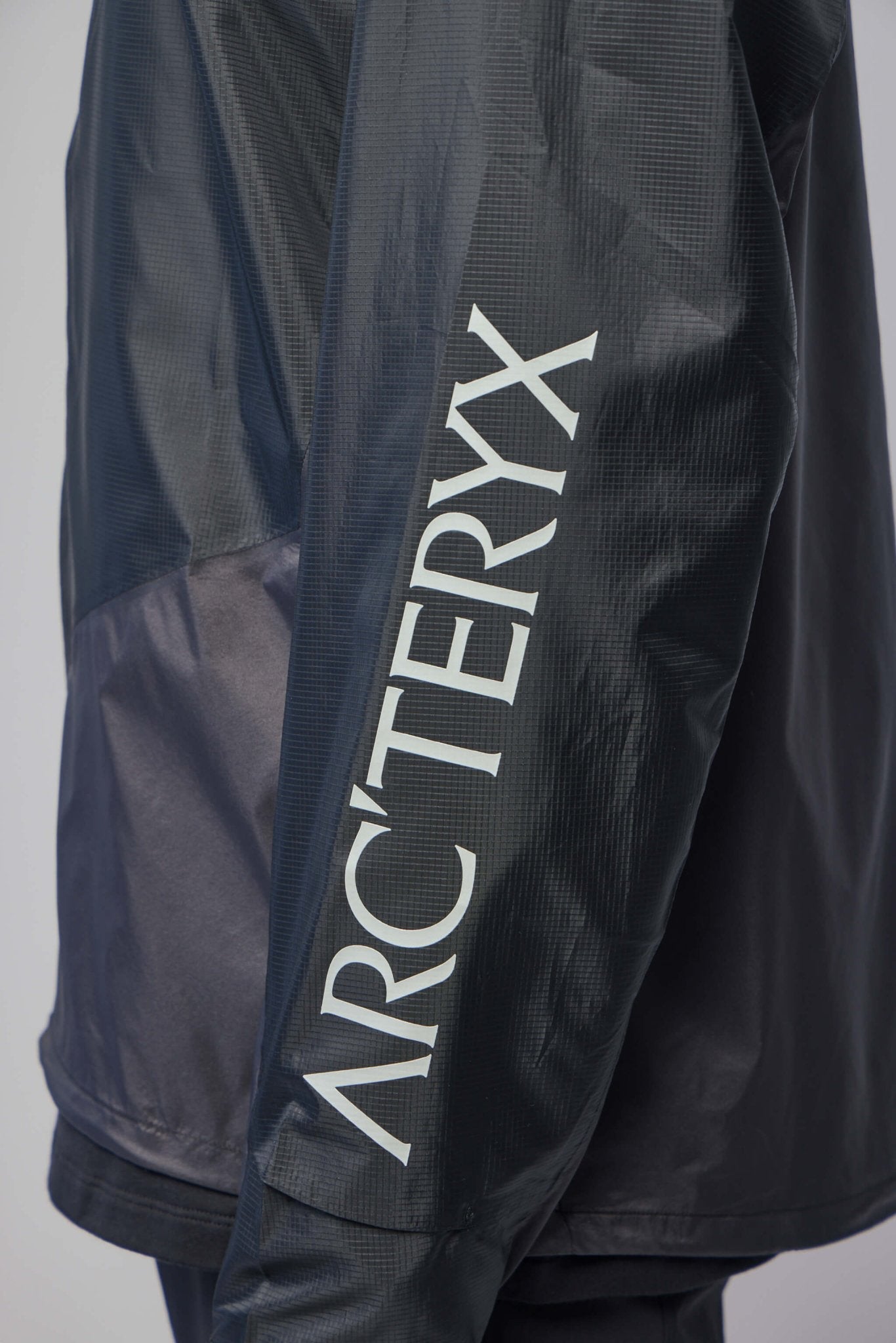Norvan Windshell Hoody
