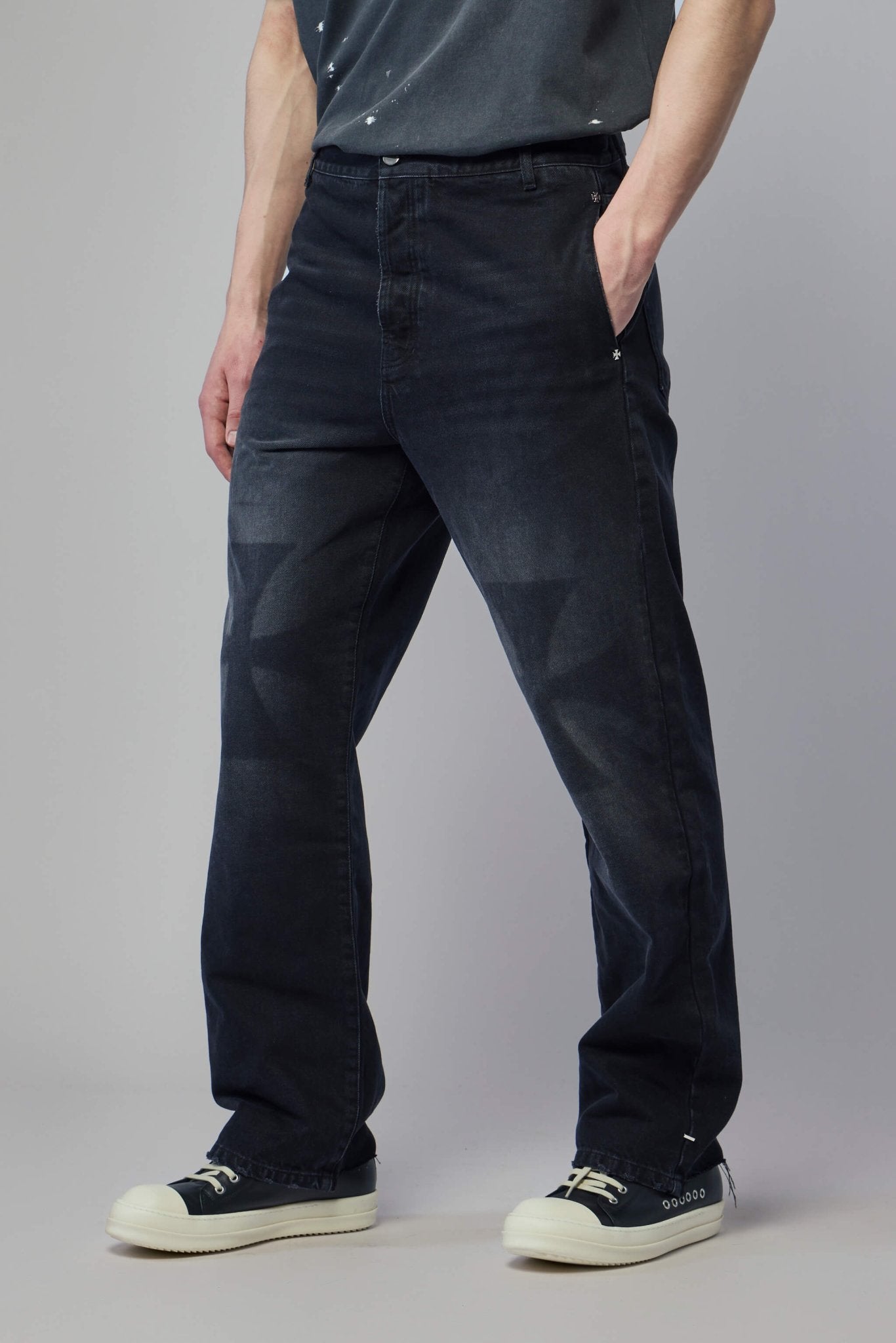 Cross Patch Baggy Jeans