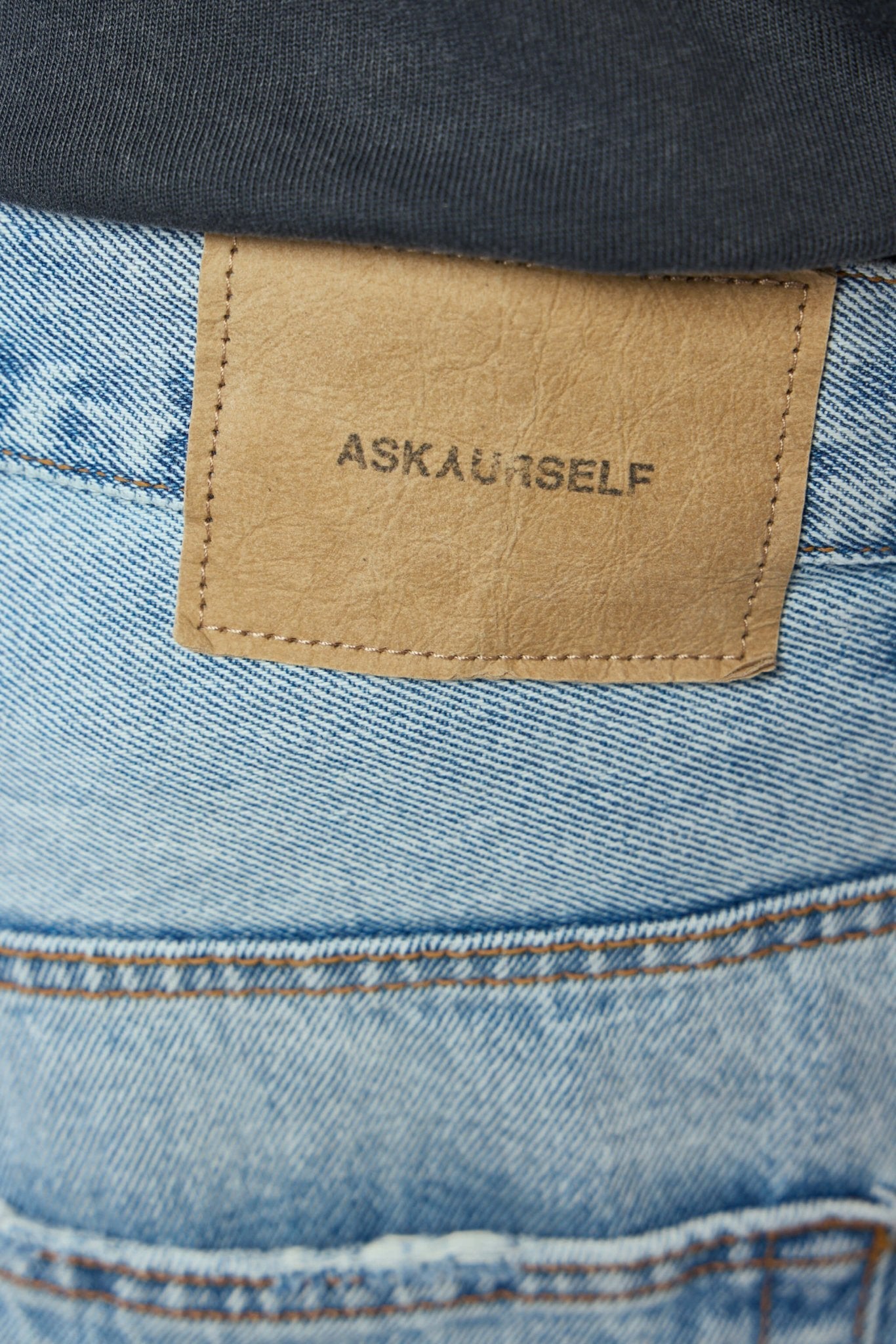 Cross Pin Baggy Jeans Shorts