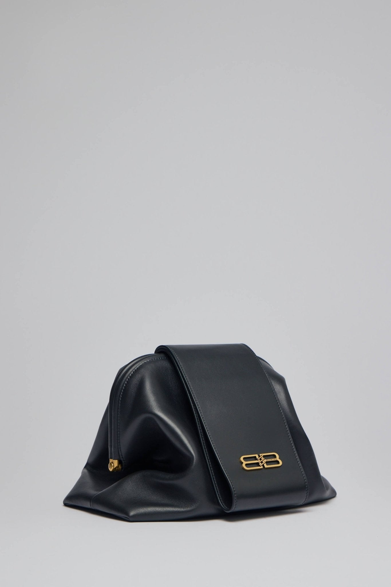 Handsfree Bag Medium with Handle