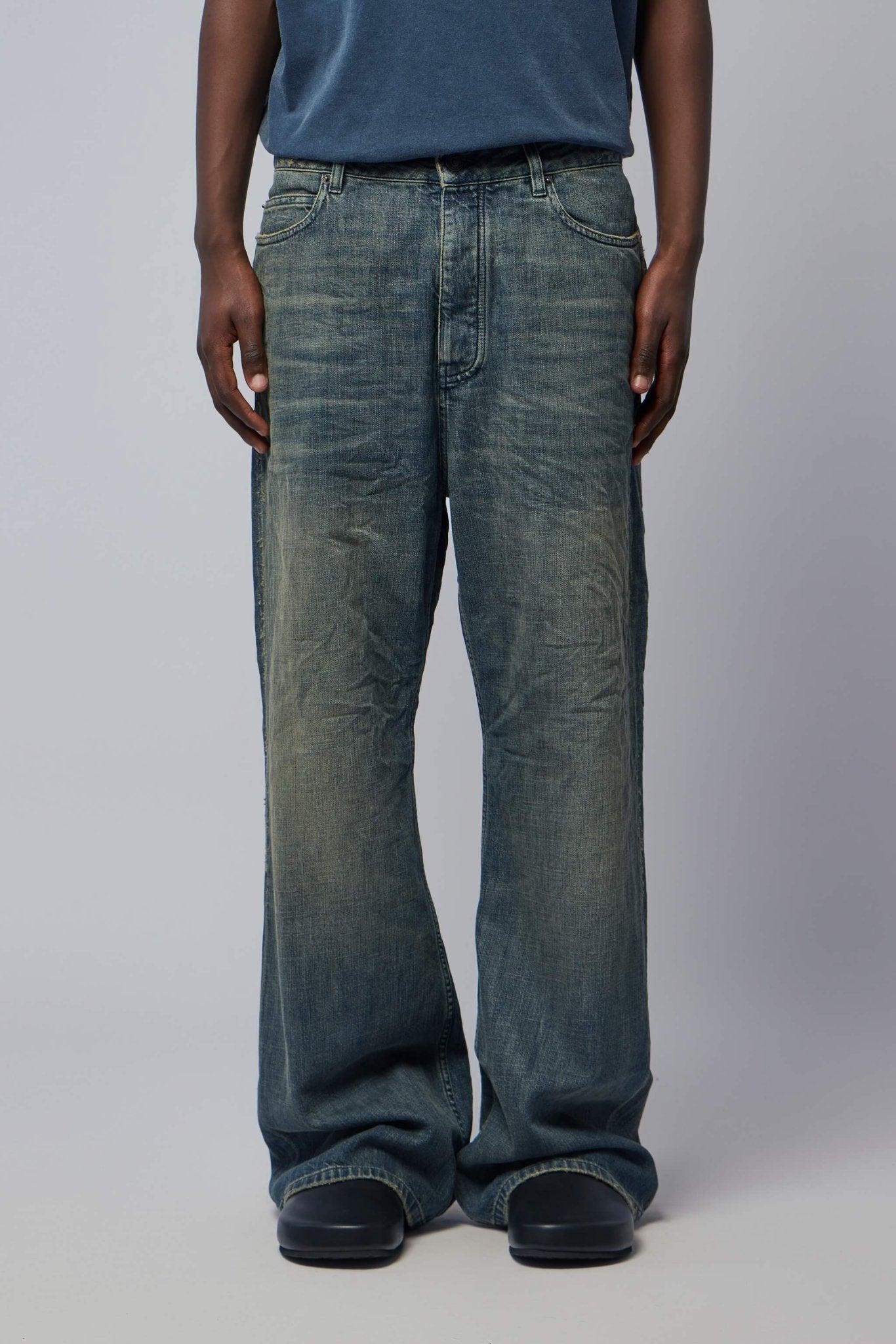 Low Crotch Pants