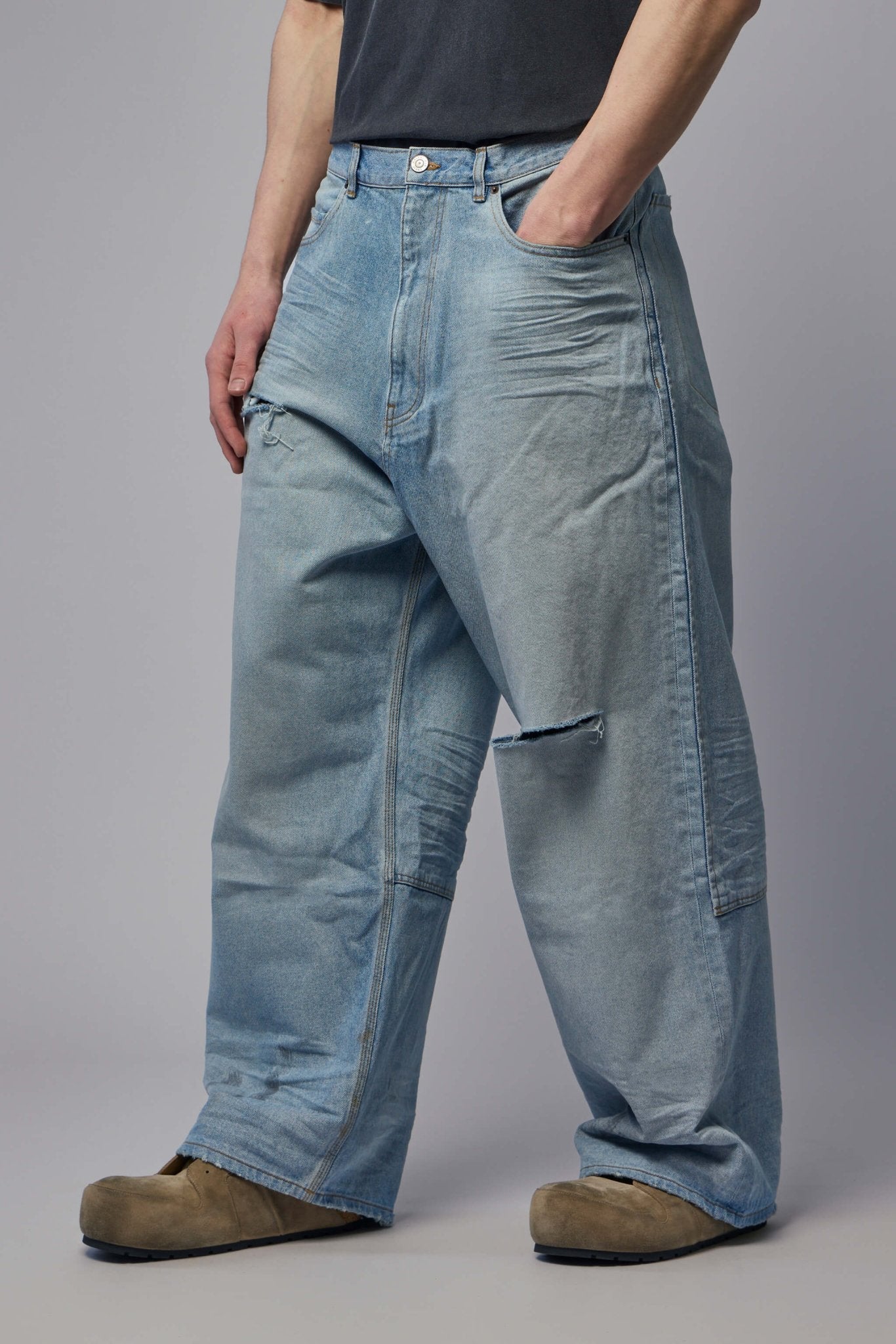 Minimal Baggy Pants