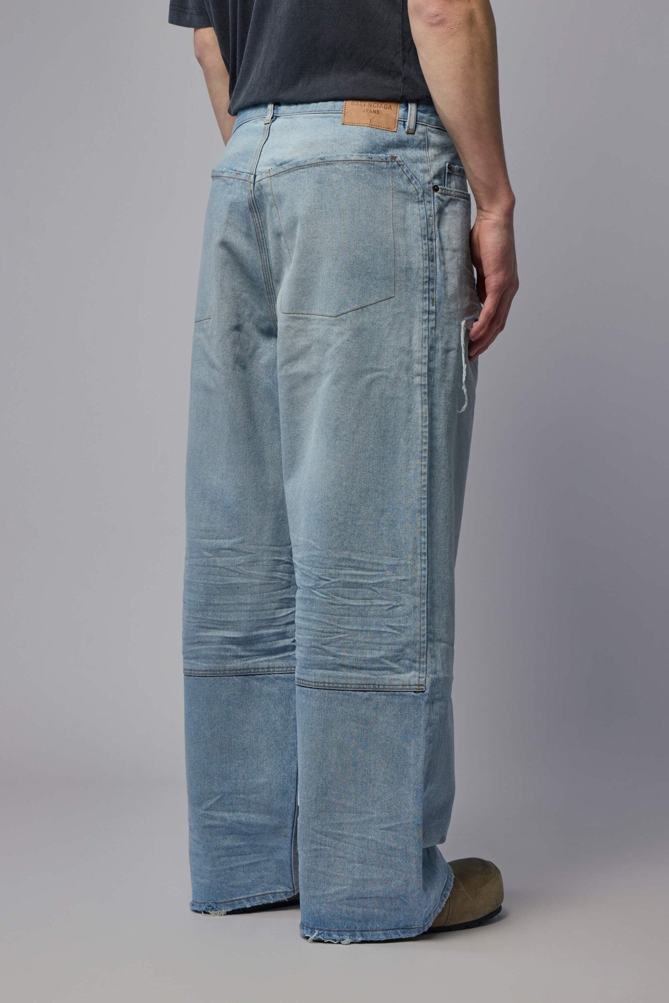 Minimal Baggy Pants