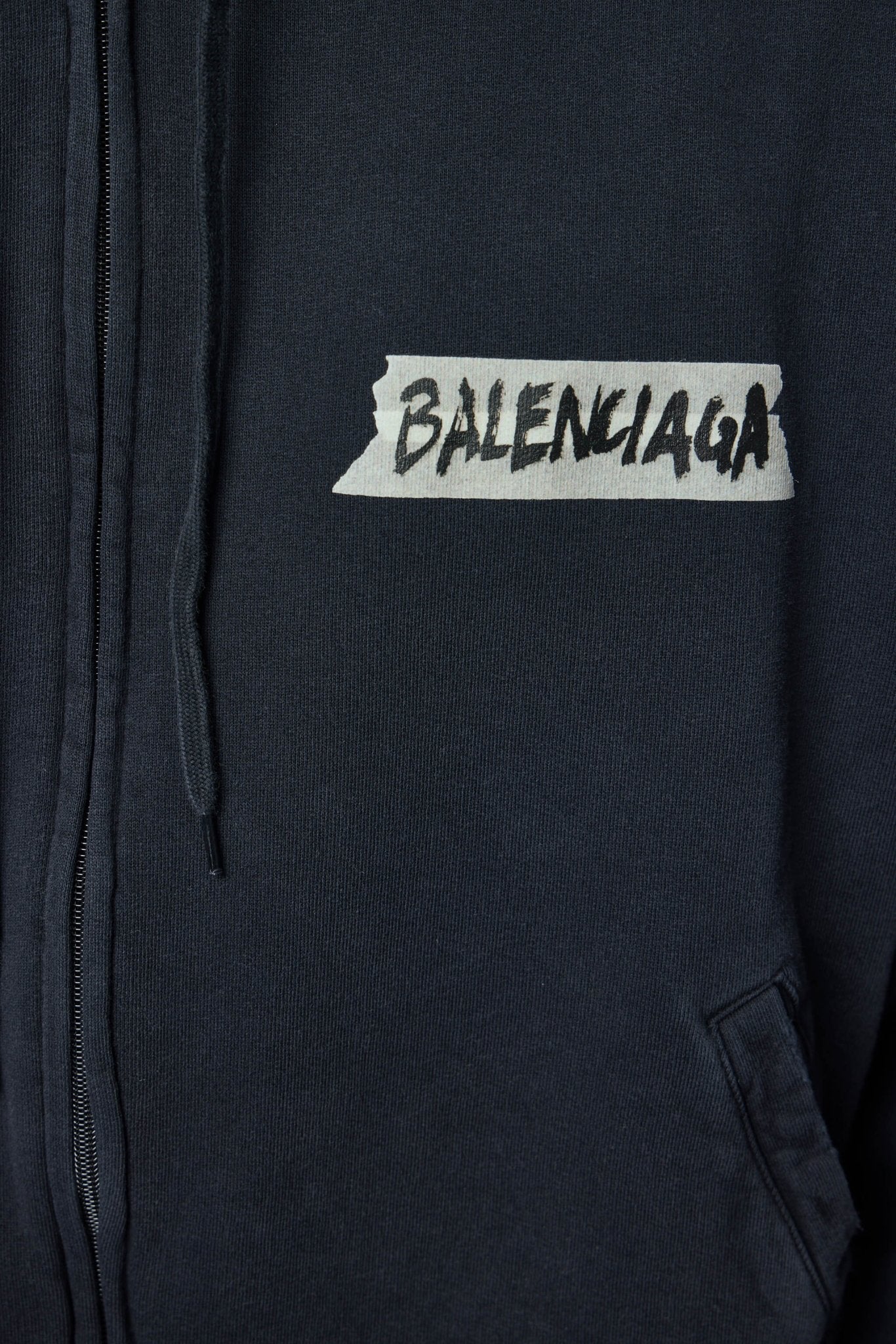 Masking Tape Oversized Zip-up Hoodie