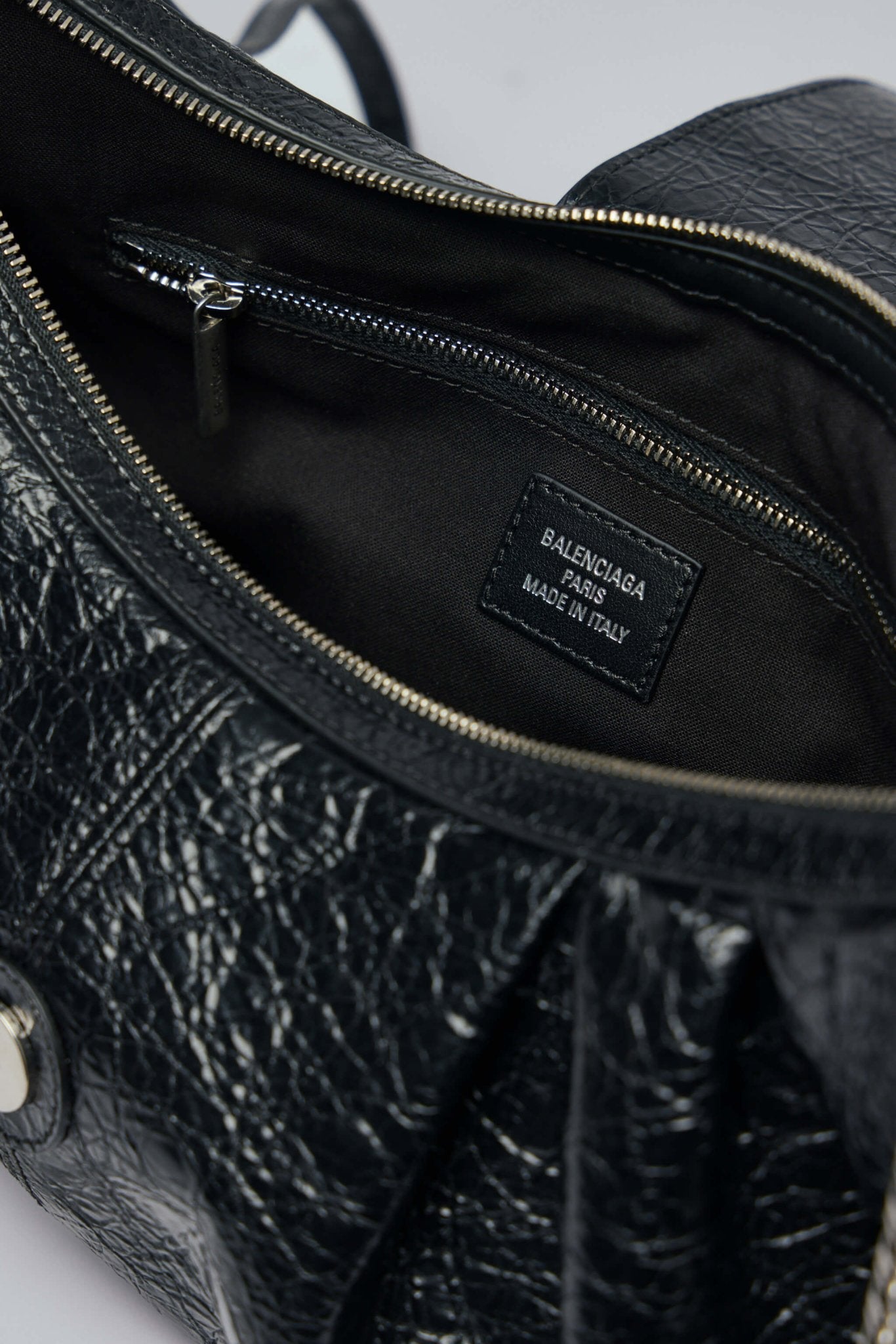 Pamela Shoulder Bag Medium