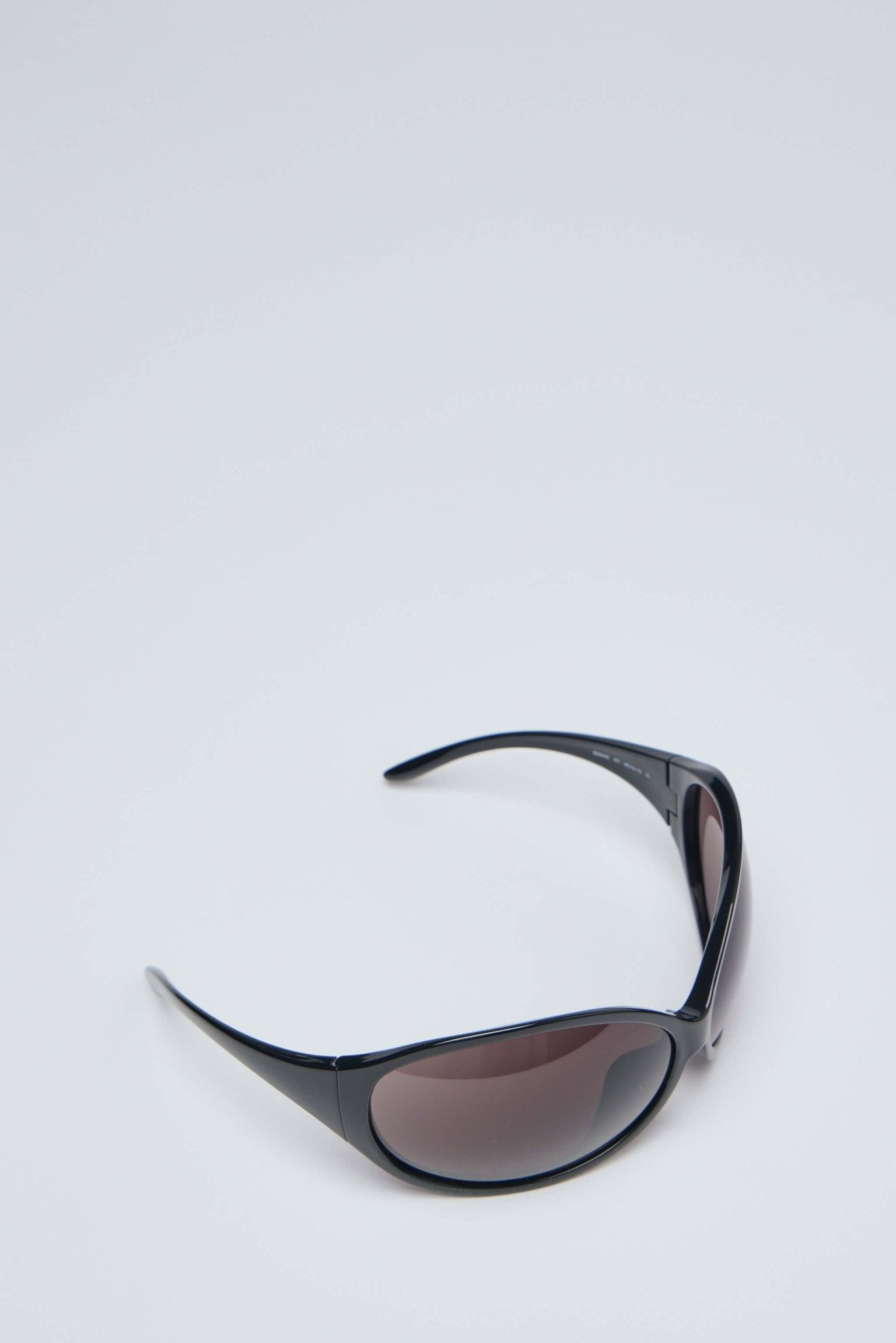 Phantom Round Sunglasses