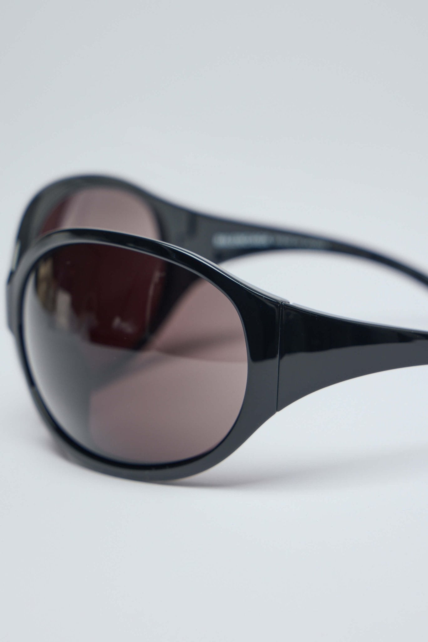 Phantom Round Sunglasses