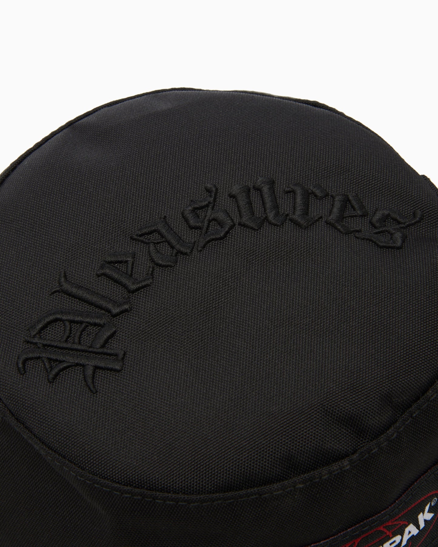 Gorro Eastpak x Pleasures Crossbody Embroidery Unisex Bucket Hat Unisex