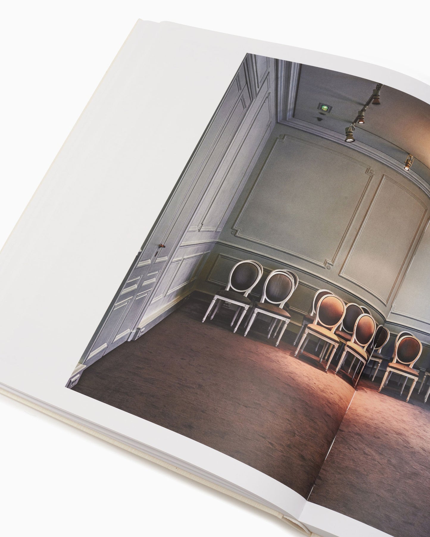 Rizzoli Dior Metamorphosis