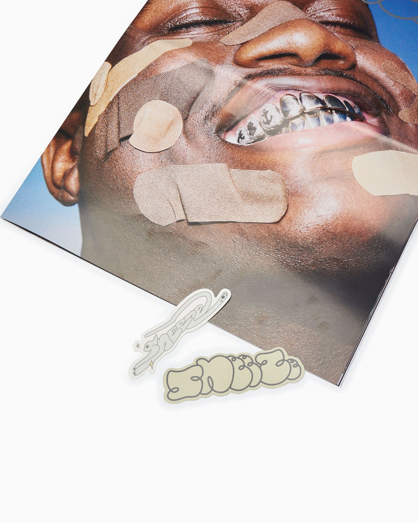SNEEZE MAGAZINE Issue N°56