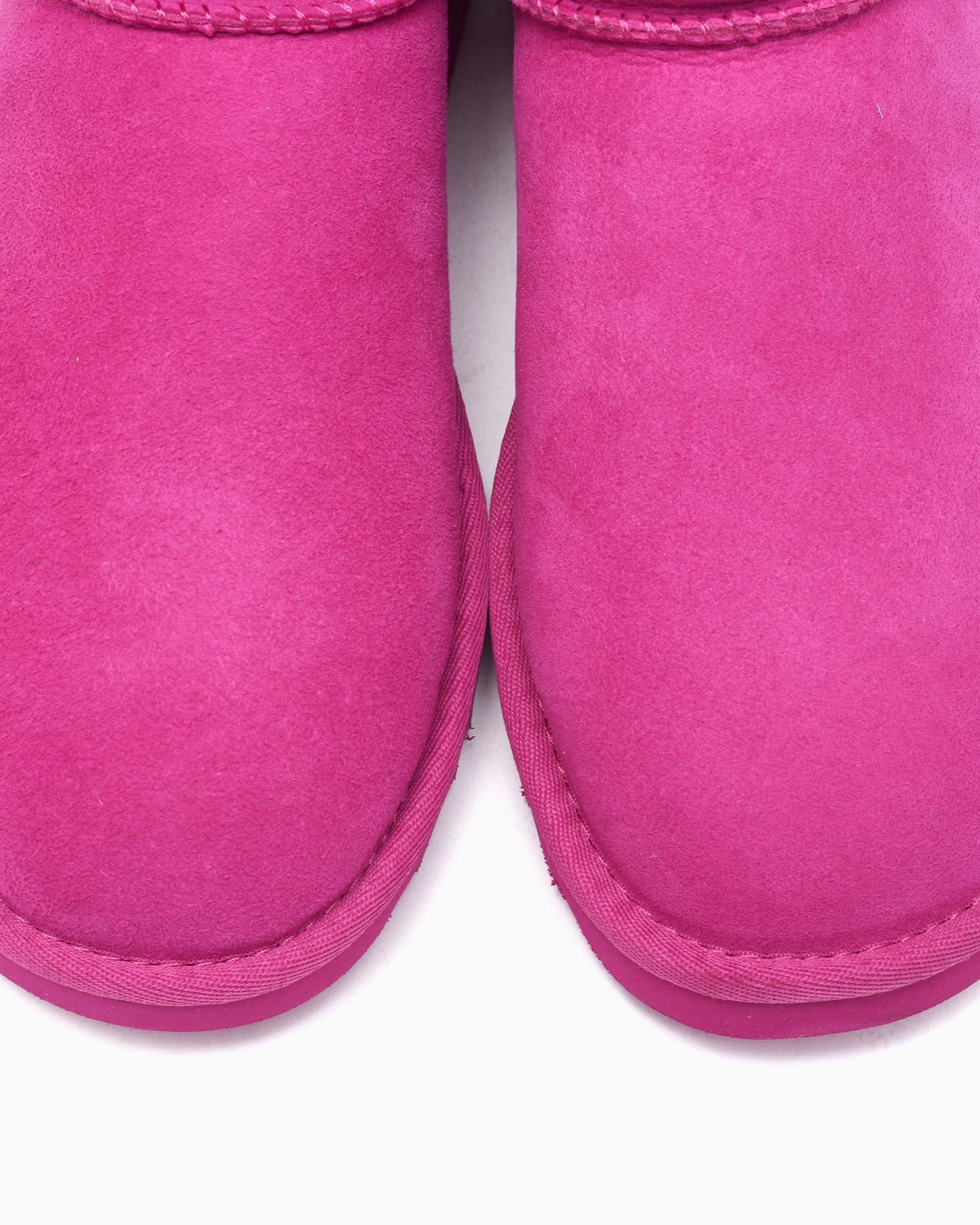 Botas UGG® Classic Ultra Mini para mujer